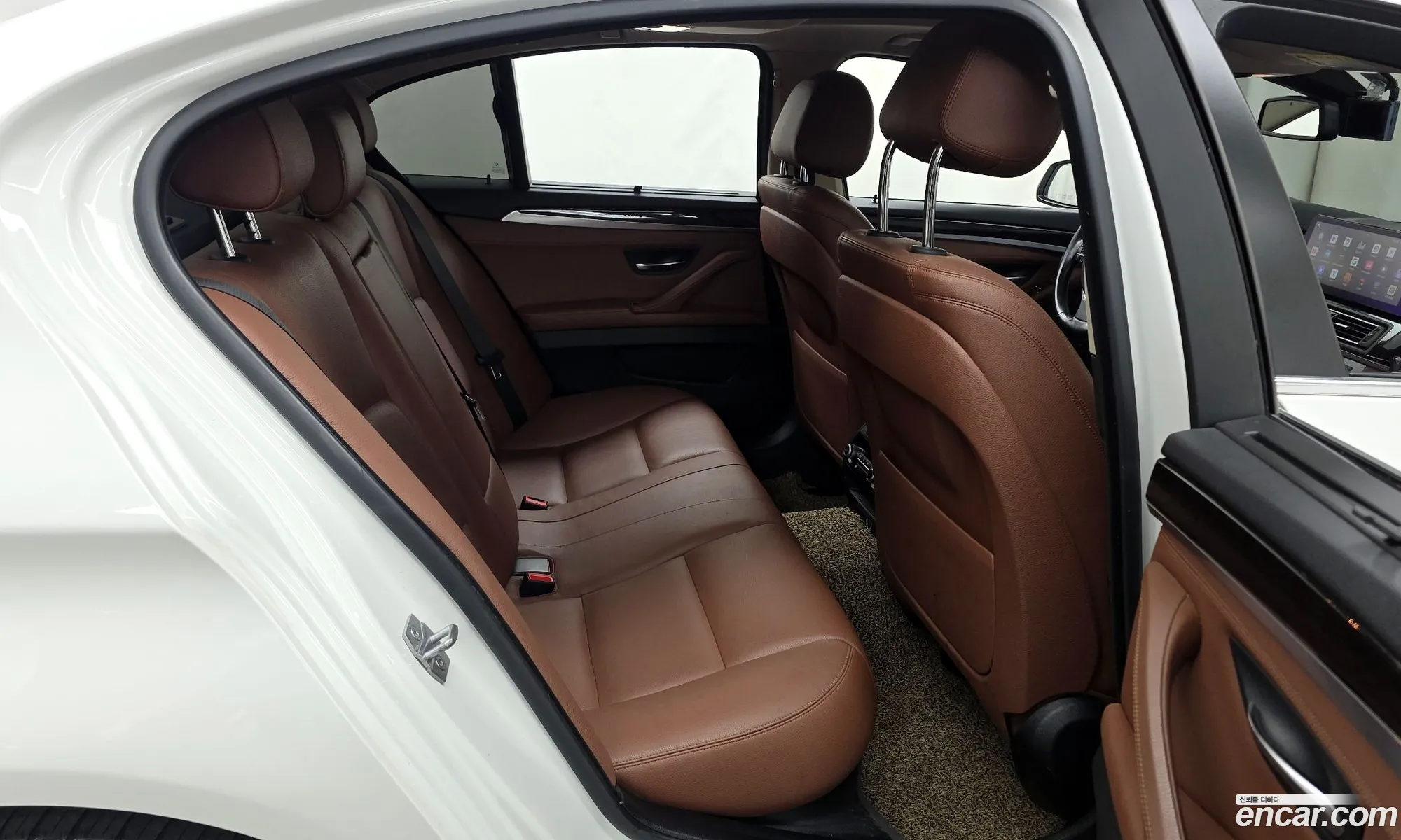 BMW 5 Series 2014 WBA5A7102FD815969 — 12