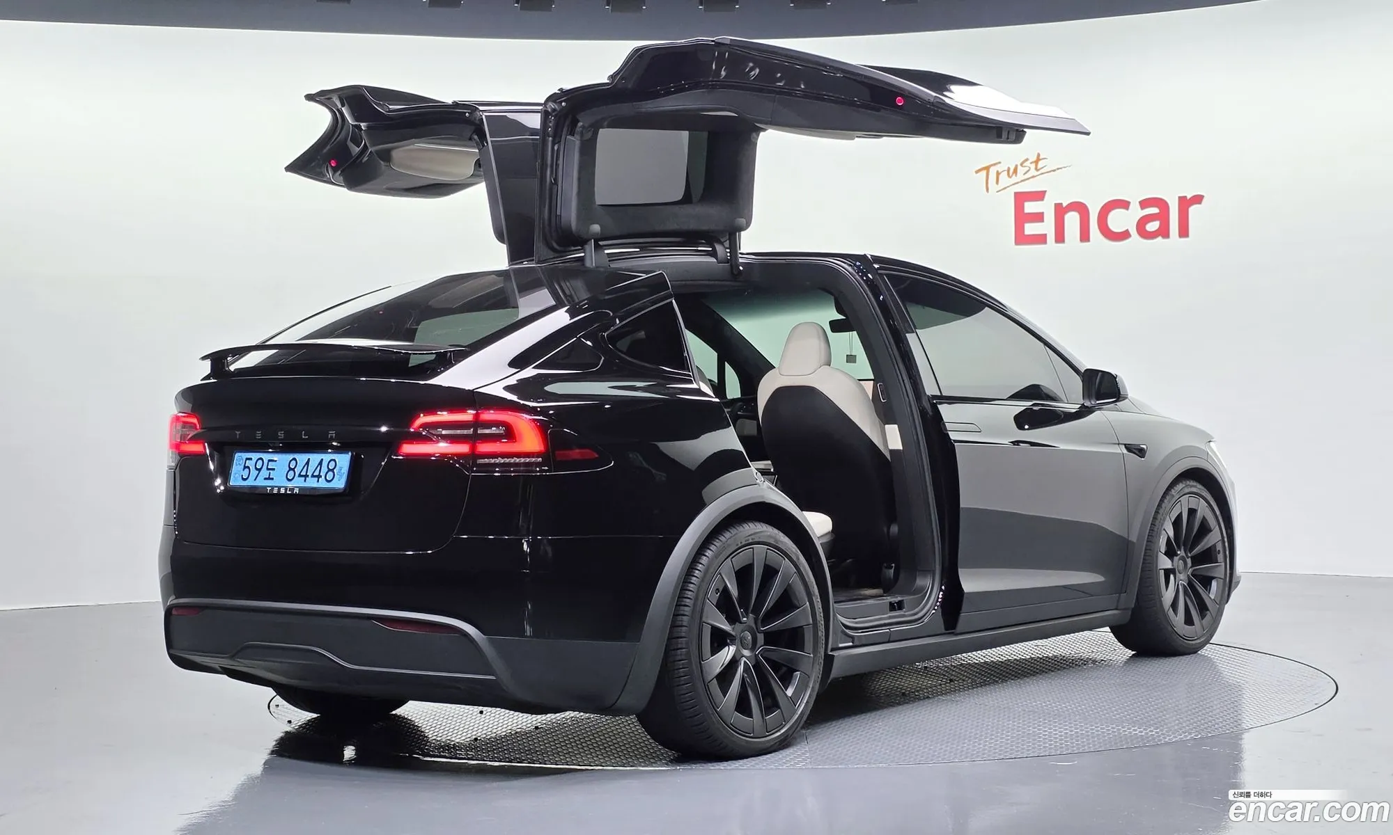 Tesla Model X 2023 — 4