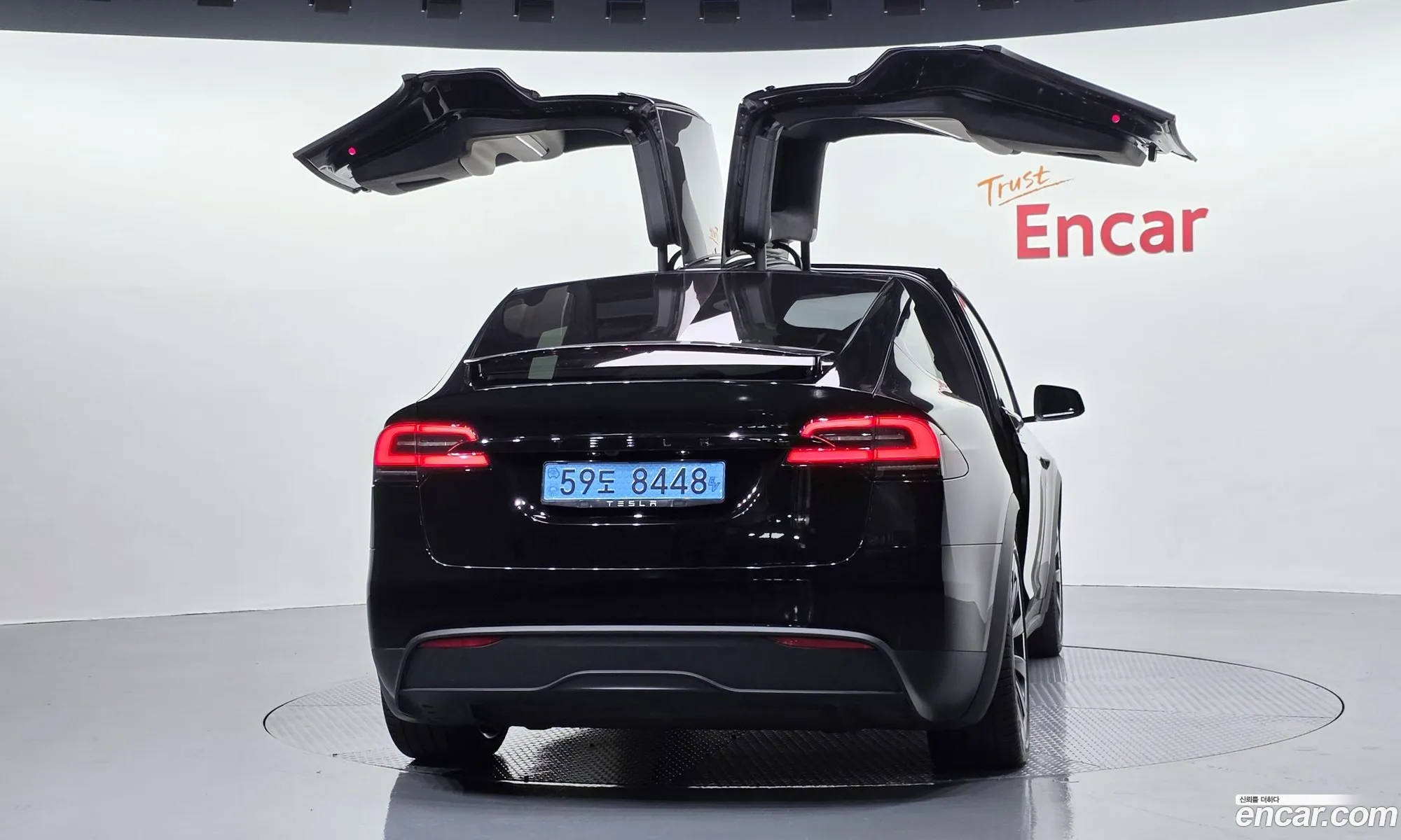 Tesla Model X 2023 — 11