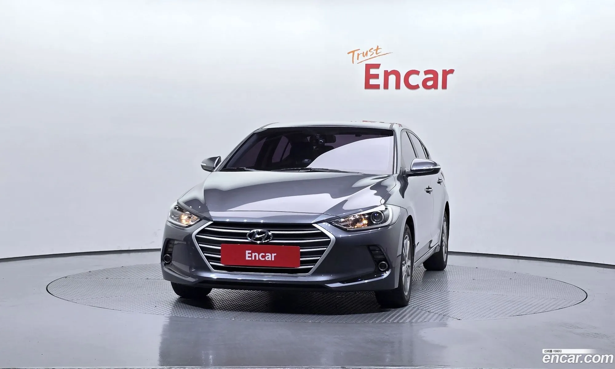 Hyundai Elantra AD 2017 — 4
