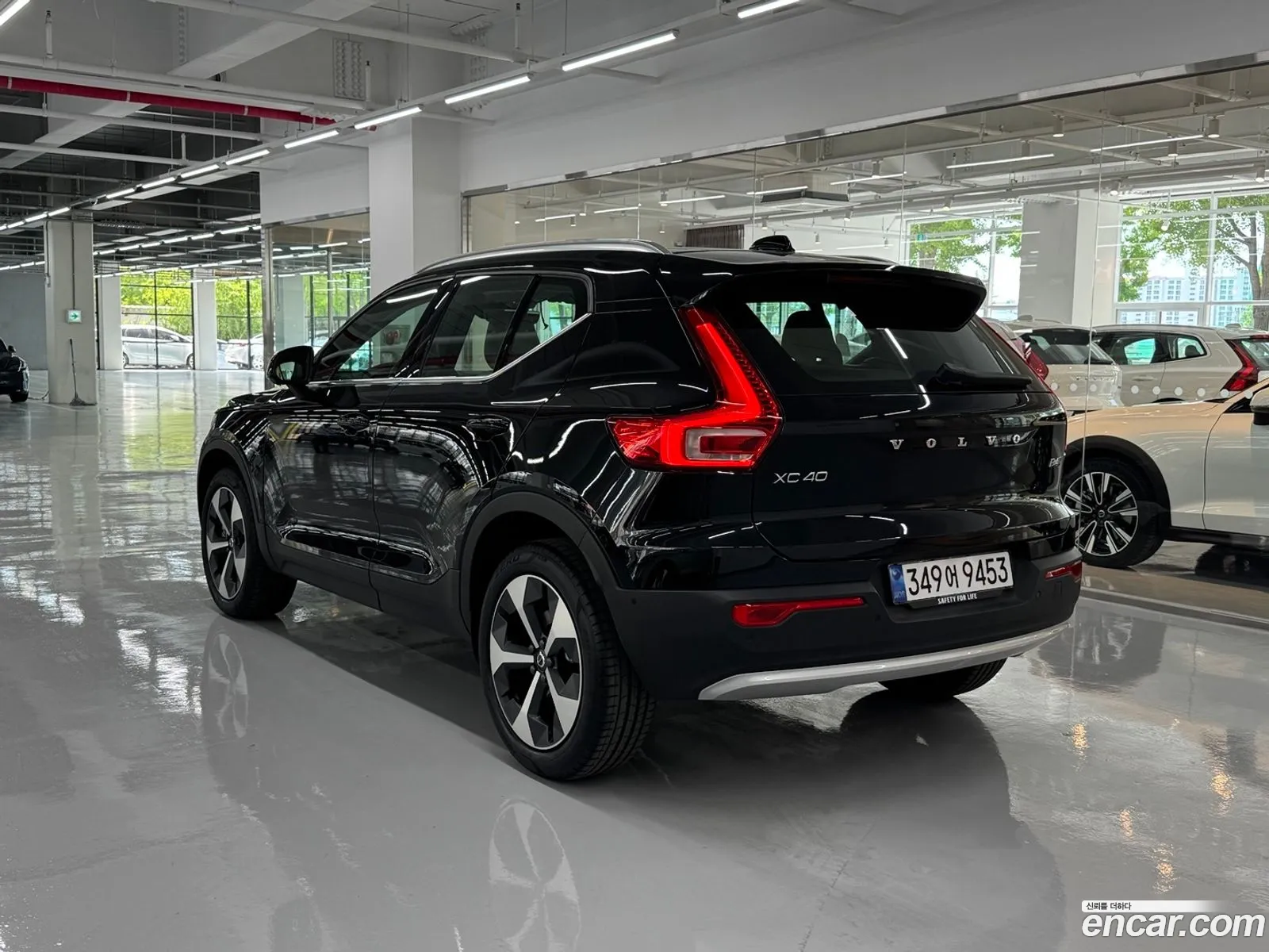 Volvo XC40 2025 — 10
