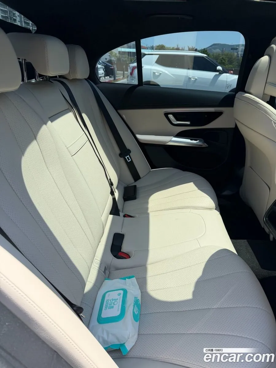 Mercedes-Benz E-Class W214 2026 — 7
