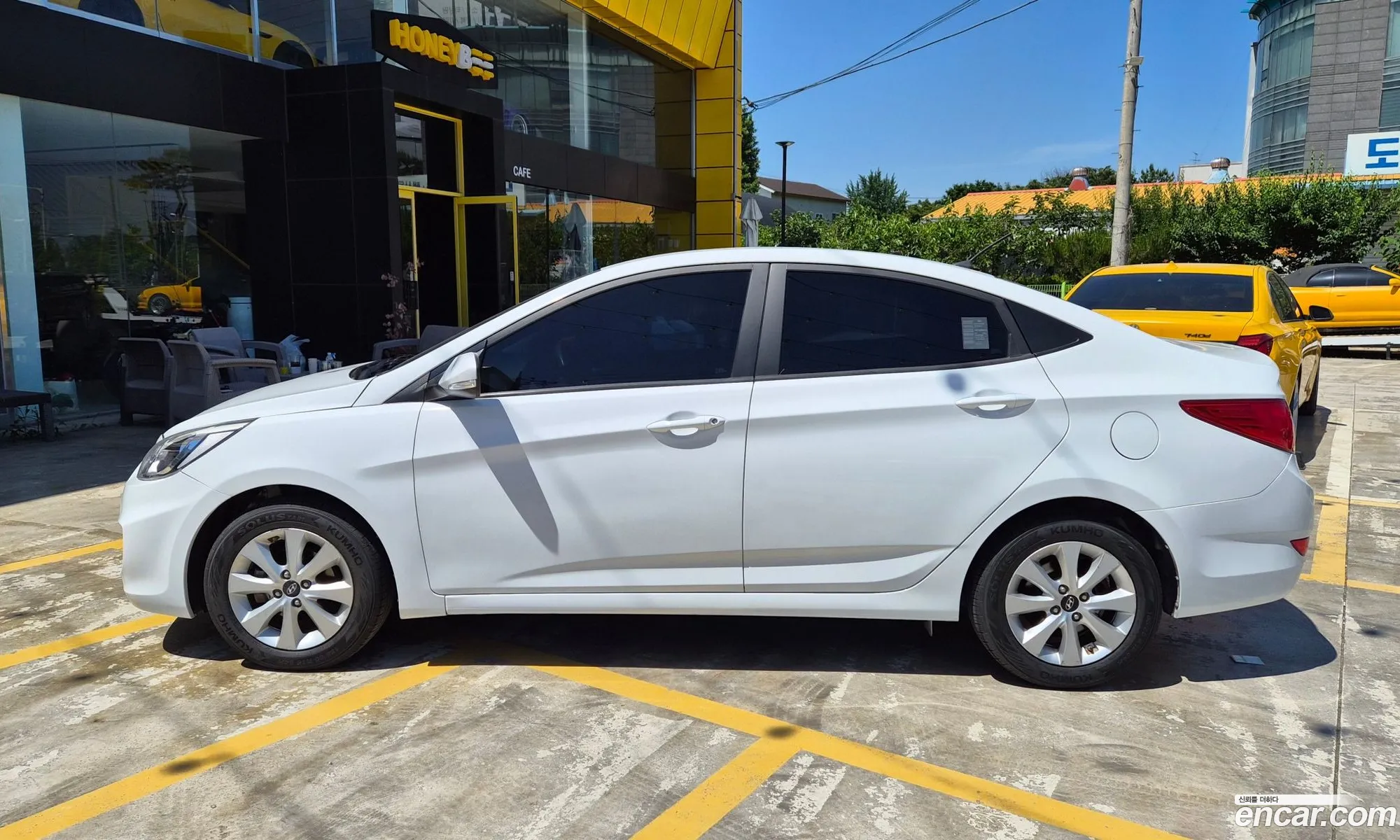 Hyundai Accent 2015 — 3