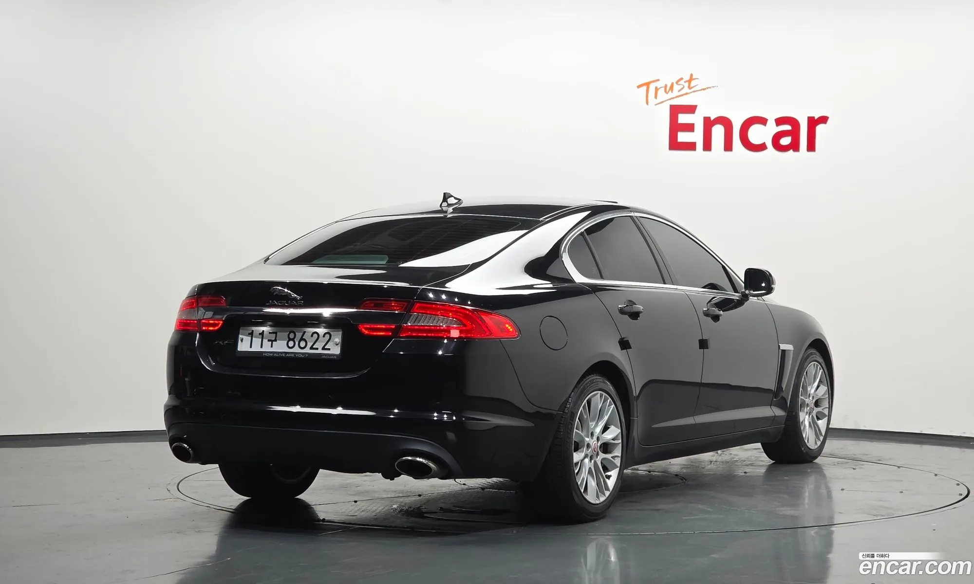 Jaguar XF 2015 — 16