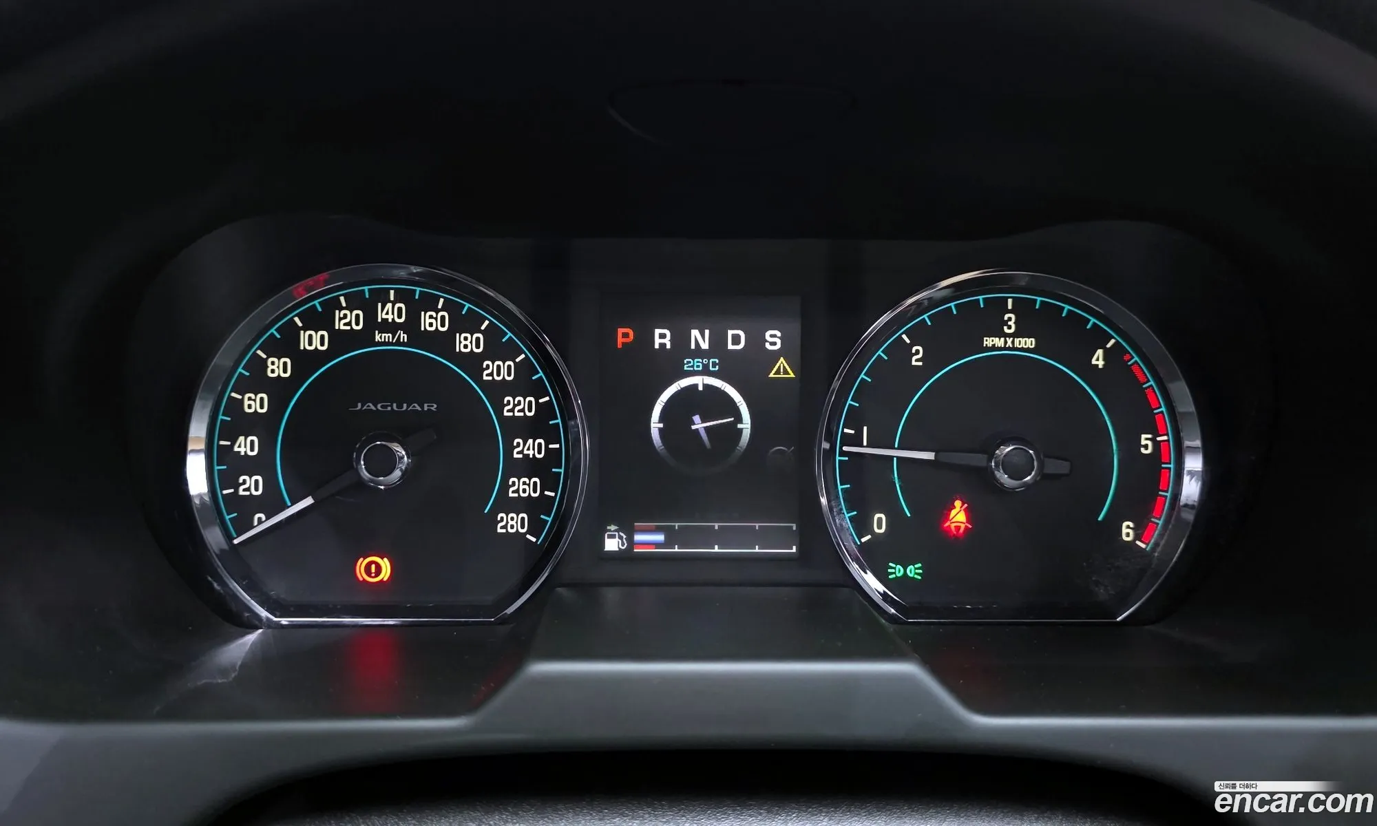 Jaguar XF 2015 — 2