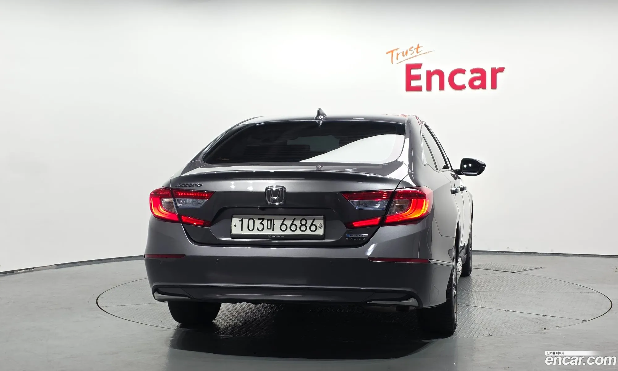 Honda Accord 10th Gen 2019 — 11