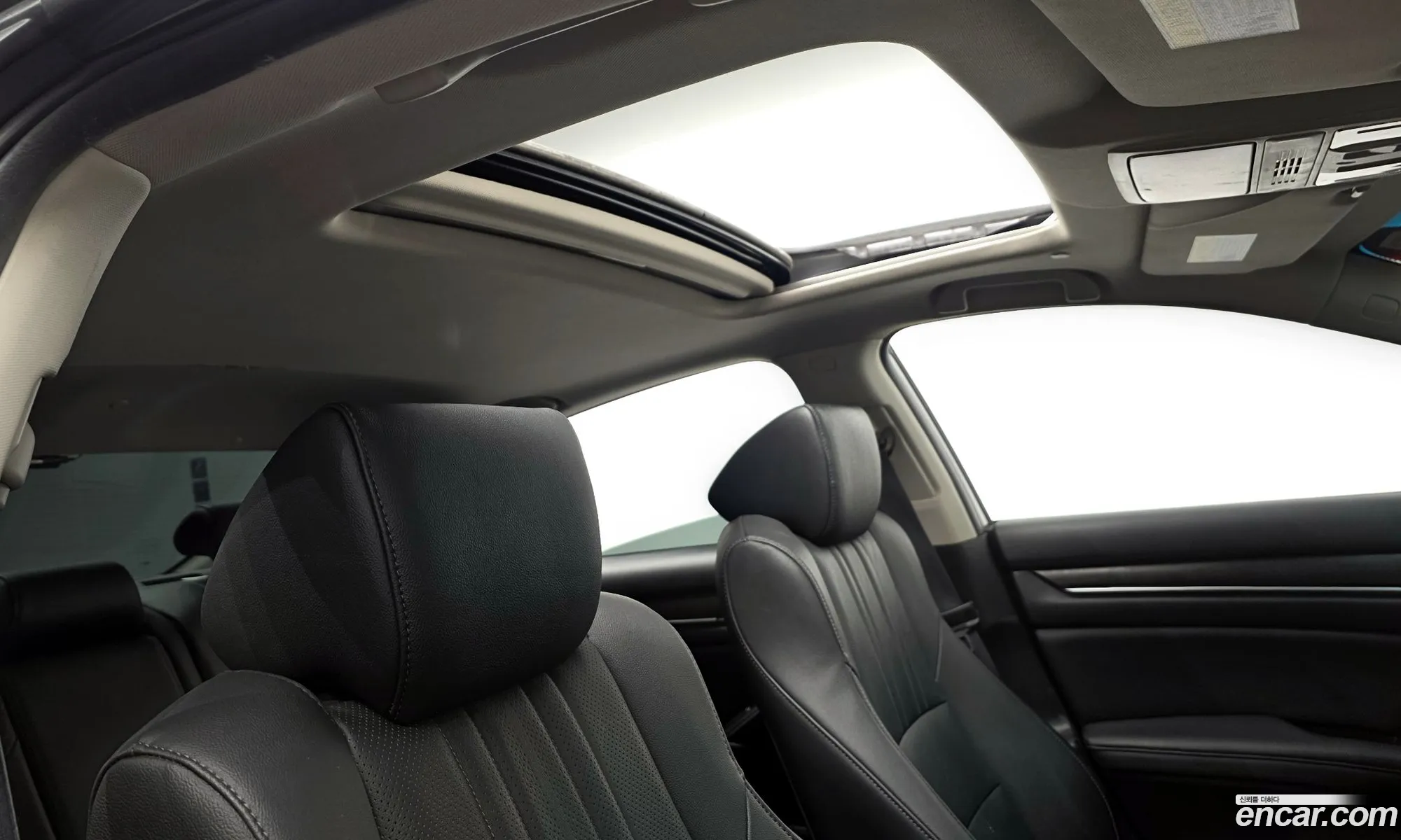 Honda Accord 10th Gen 2019 — 6