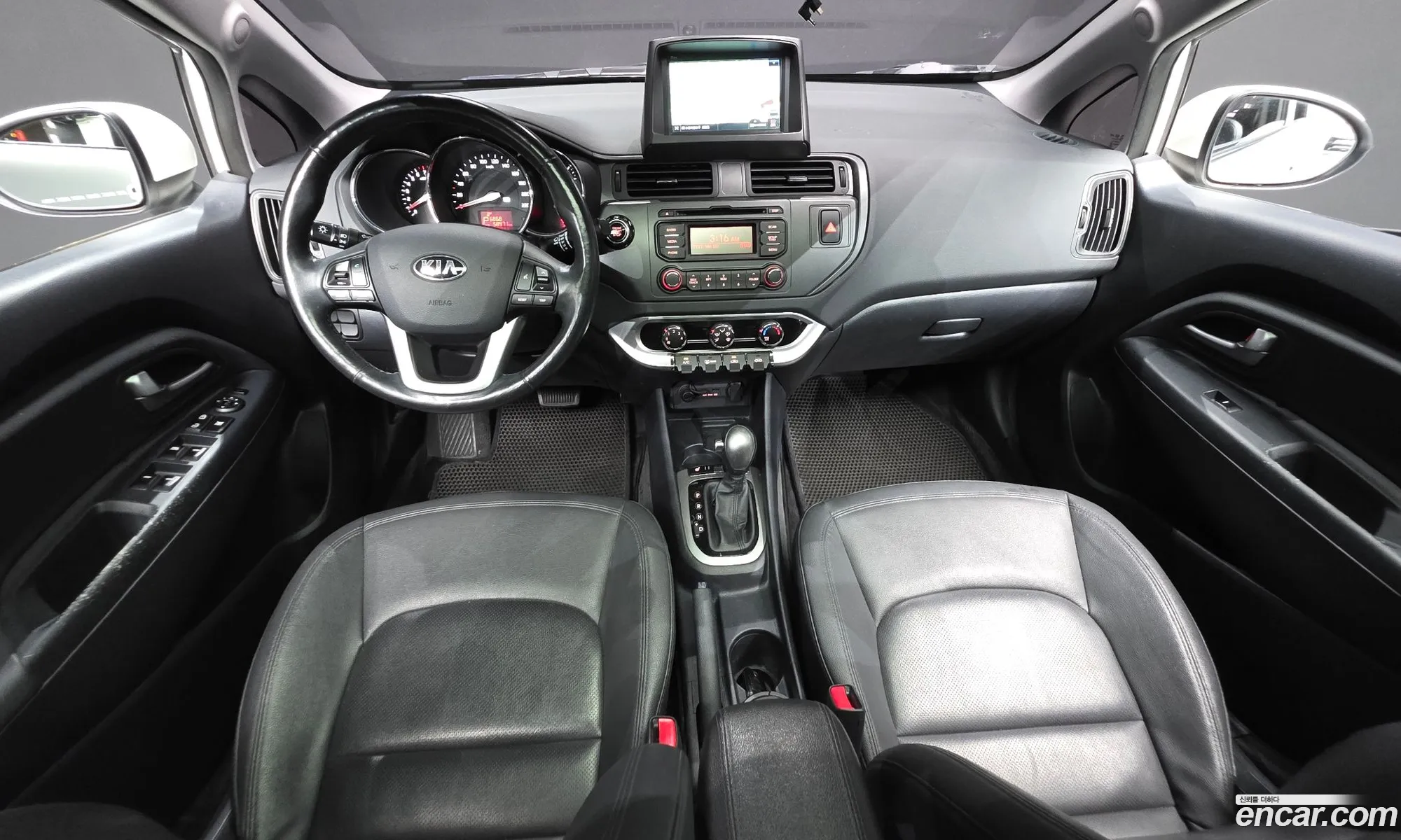 Kia Pride 2013 — 2