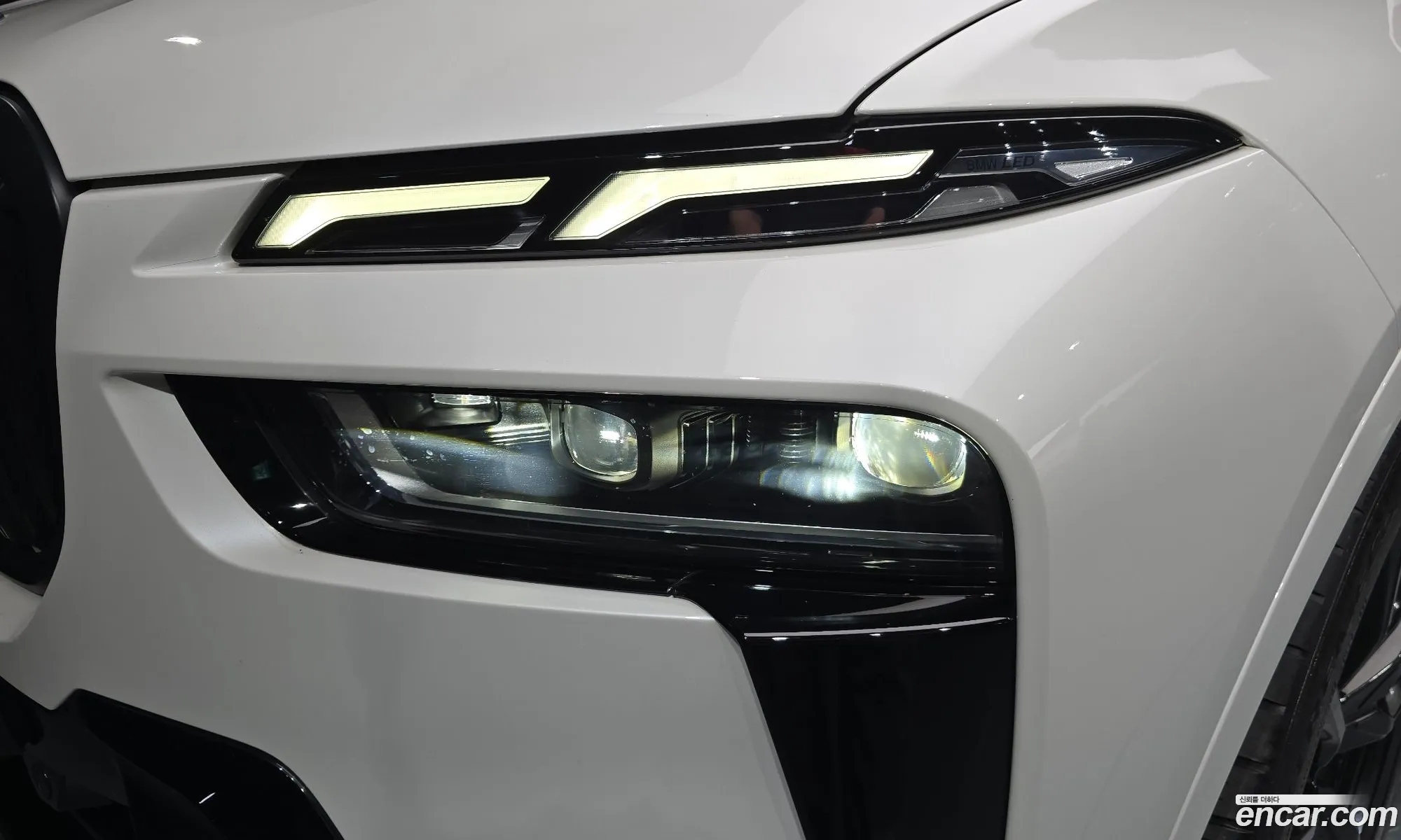 BMW X7 2023 — 19
