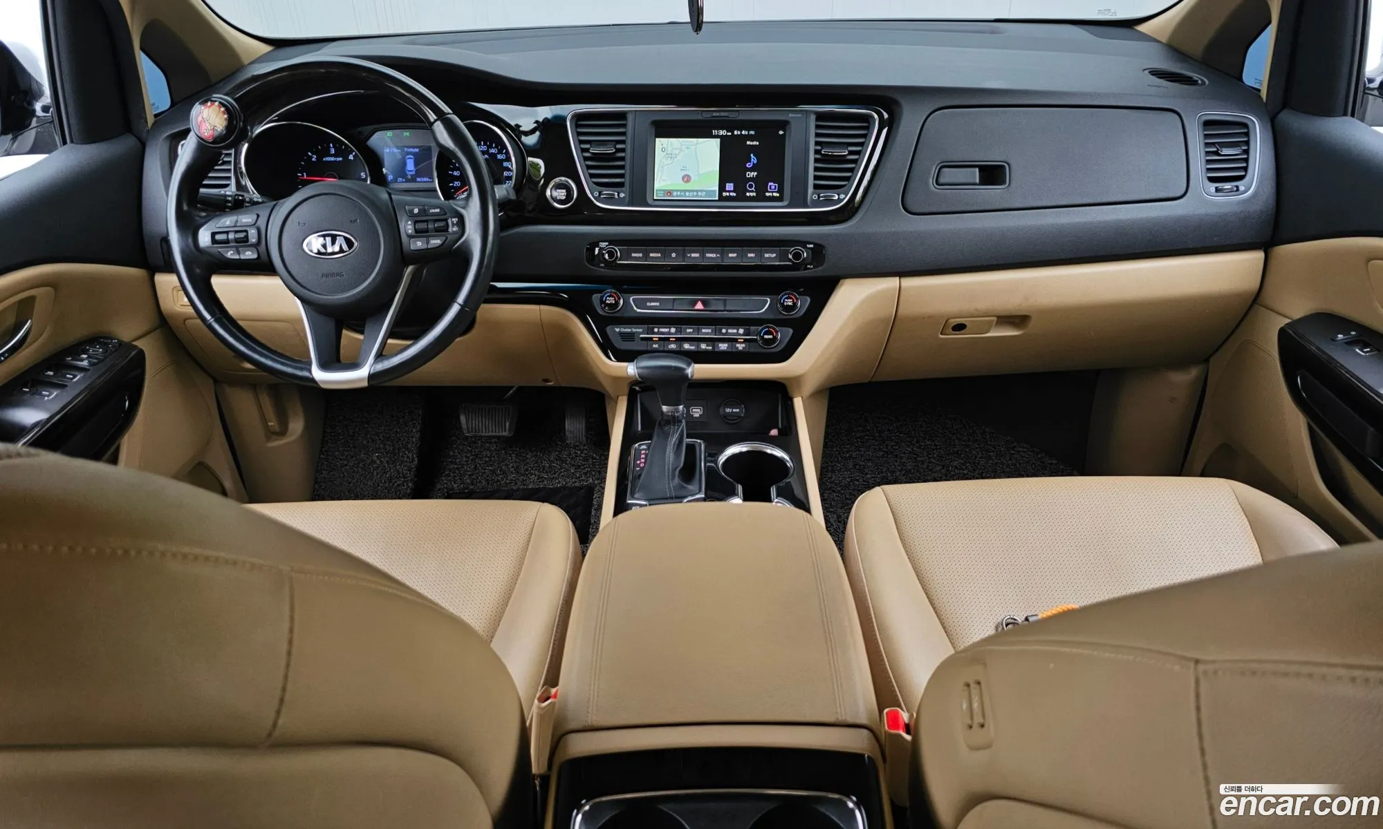 Kia Carnival 2019 KNAMC81ABLS623972 — 2