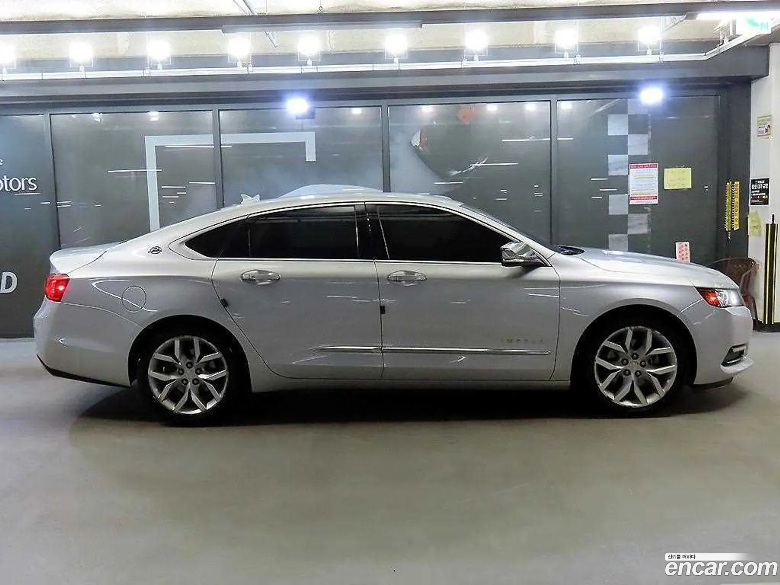 Chevrolet (GM Daewoo) Impala 2015 — 3