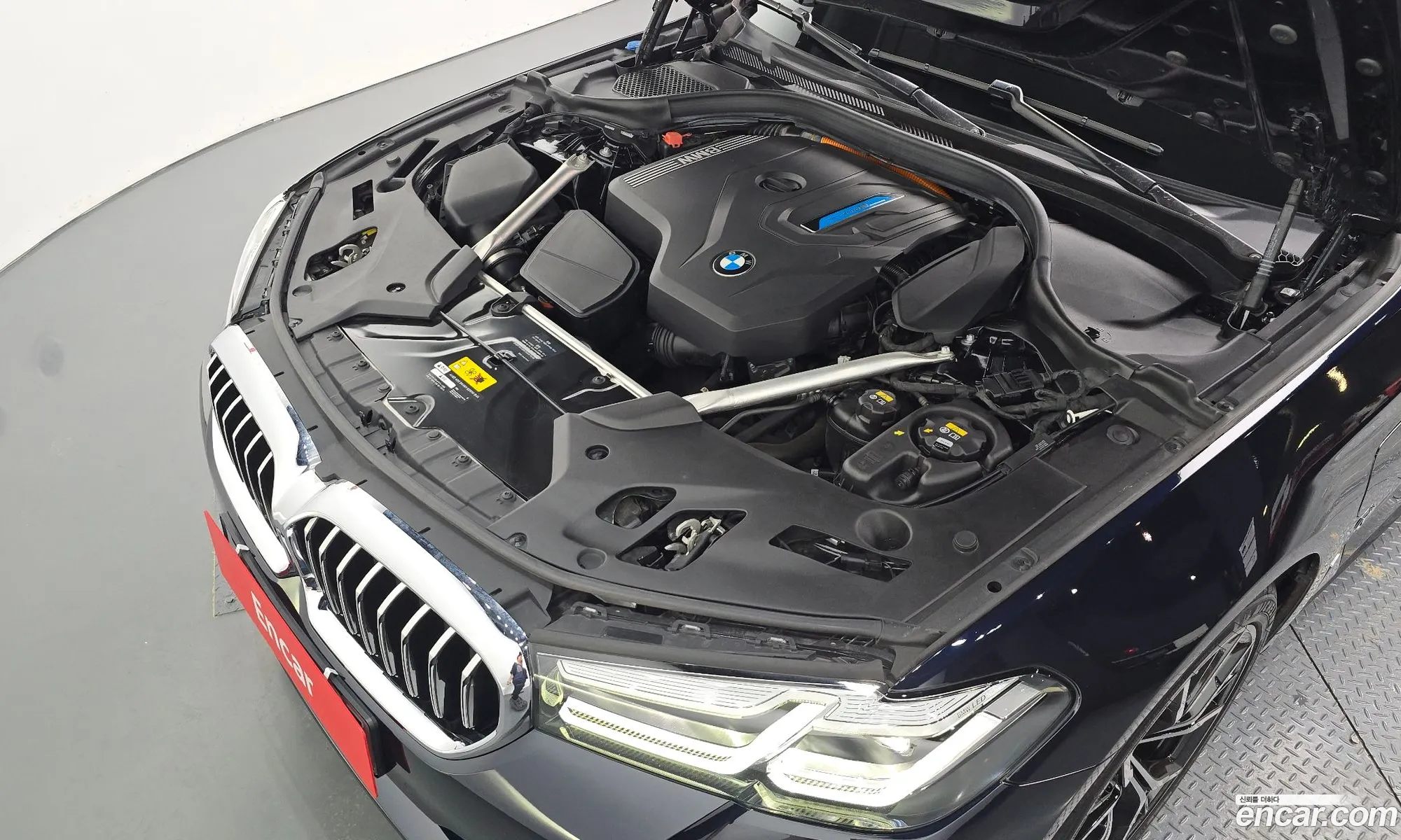 BMW 5 Series 2021 WBA51AG0 — 9