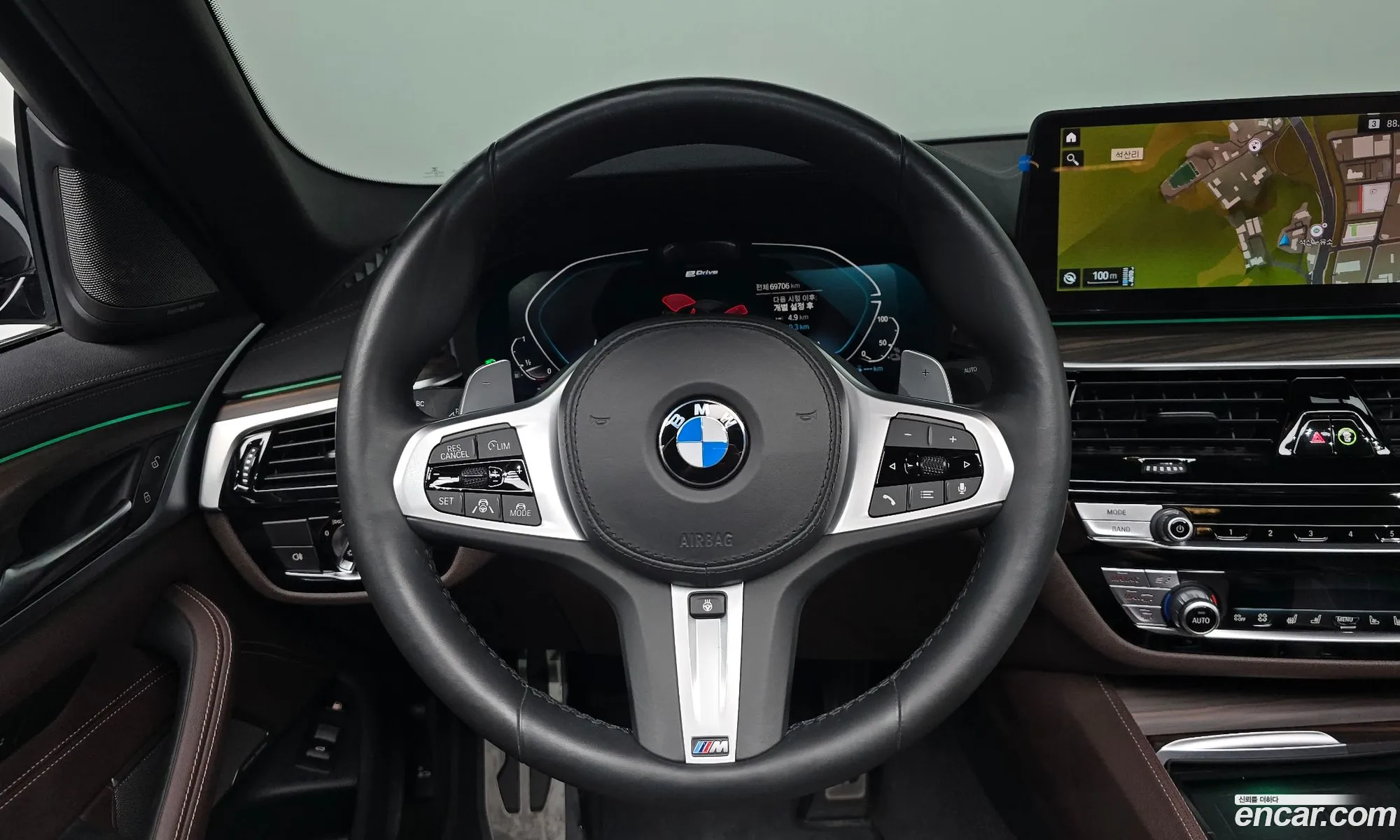 BMW 5 Series 2021 WBA51AG0 — 8