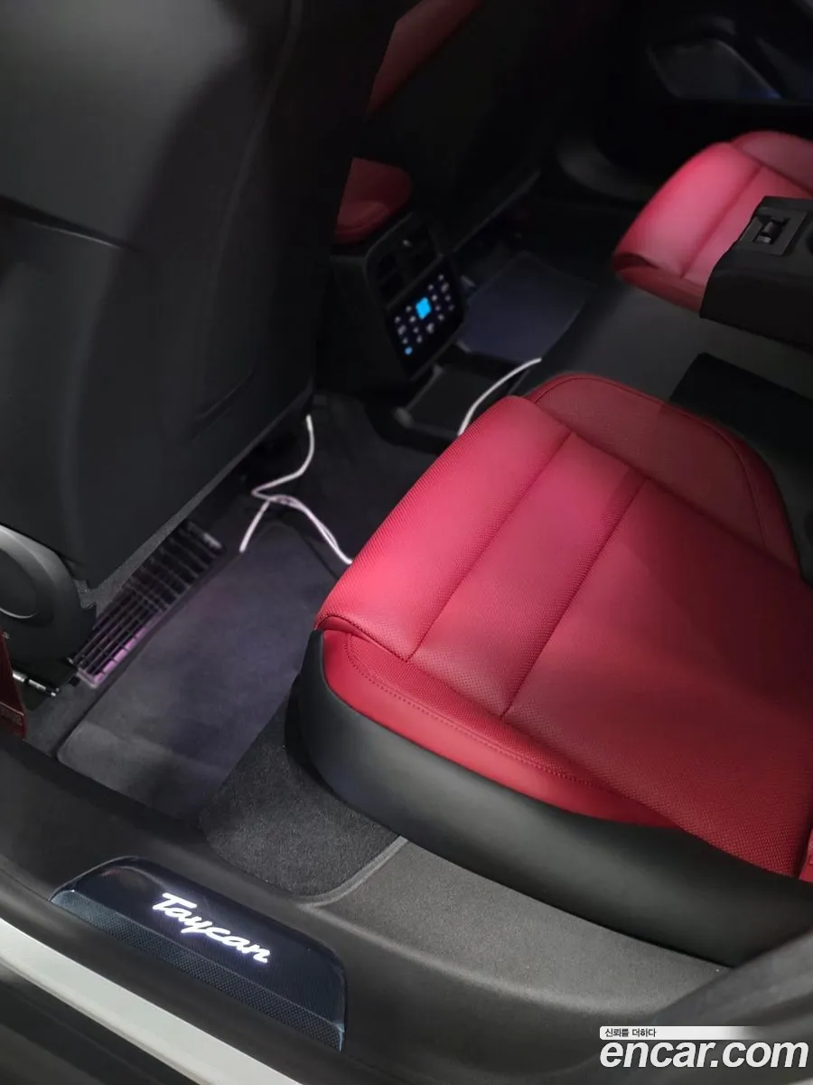 Porsche Taycan 2024 — 6