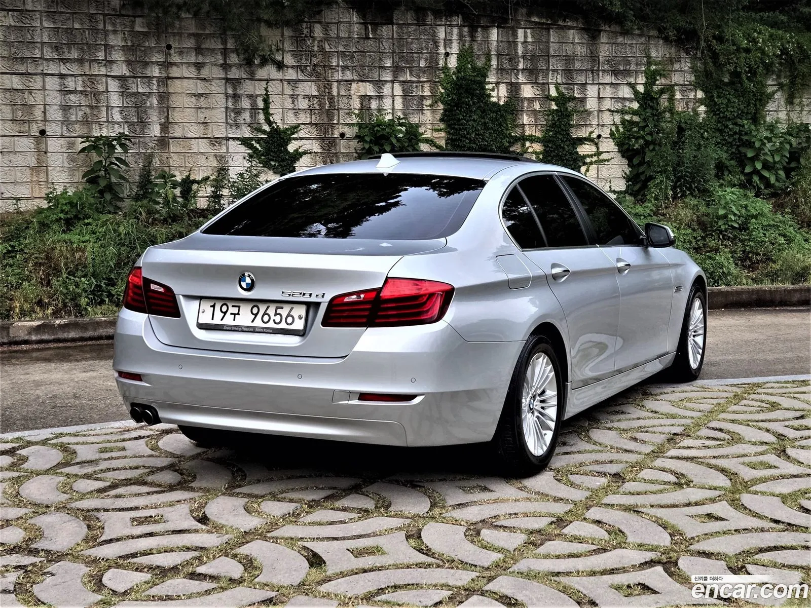 BMW 5 Series 2014 — 12