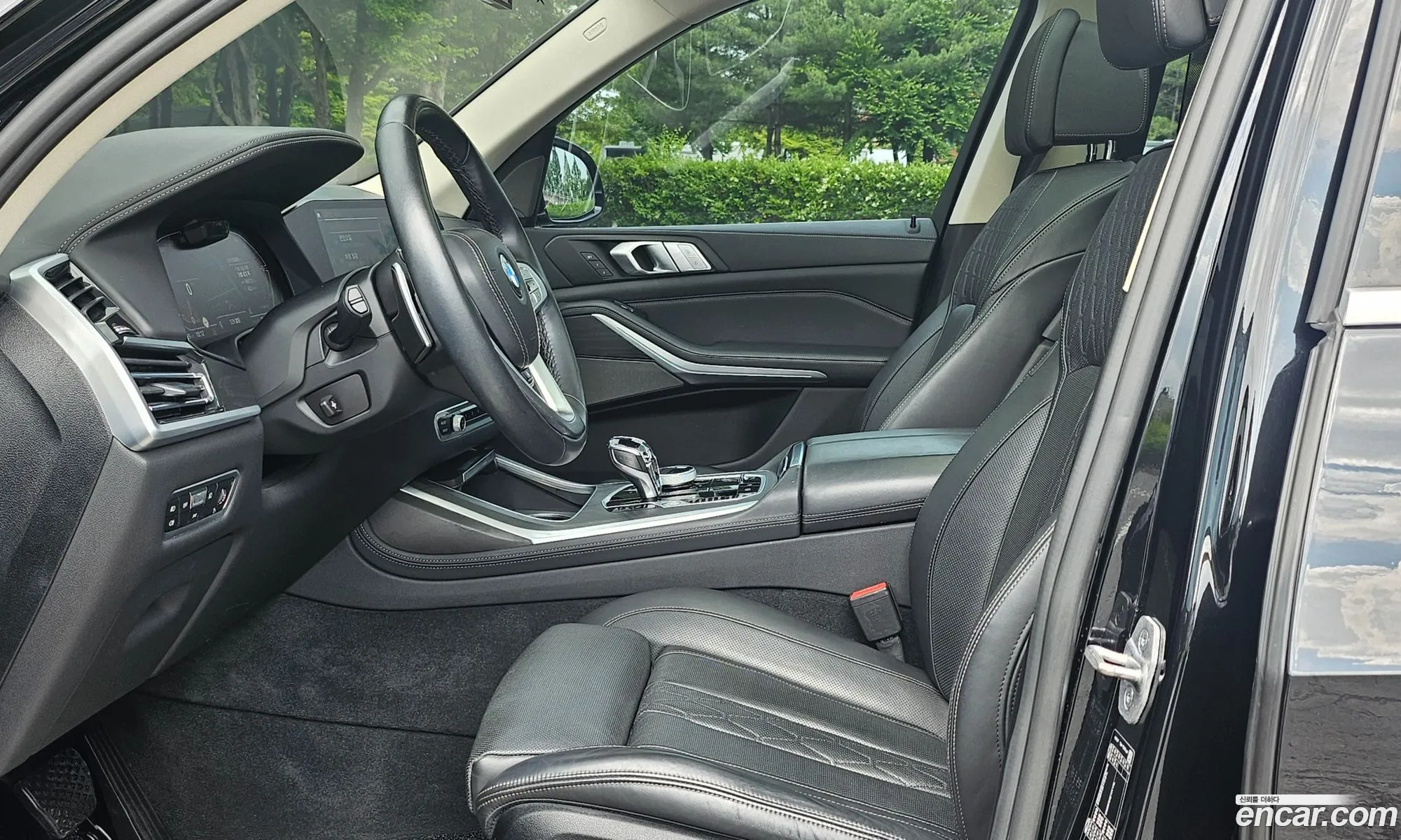 BMW X7 2021 — 10