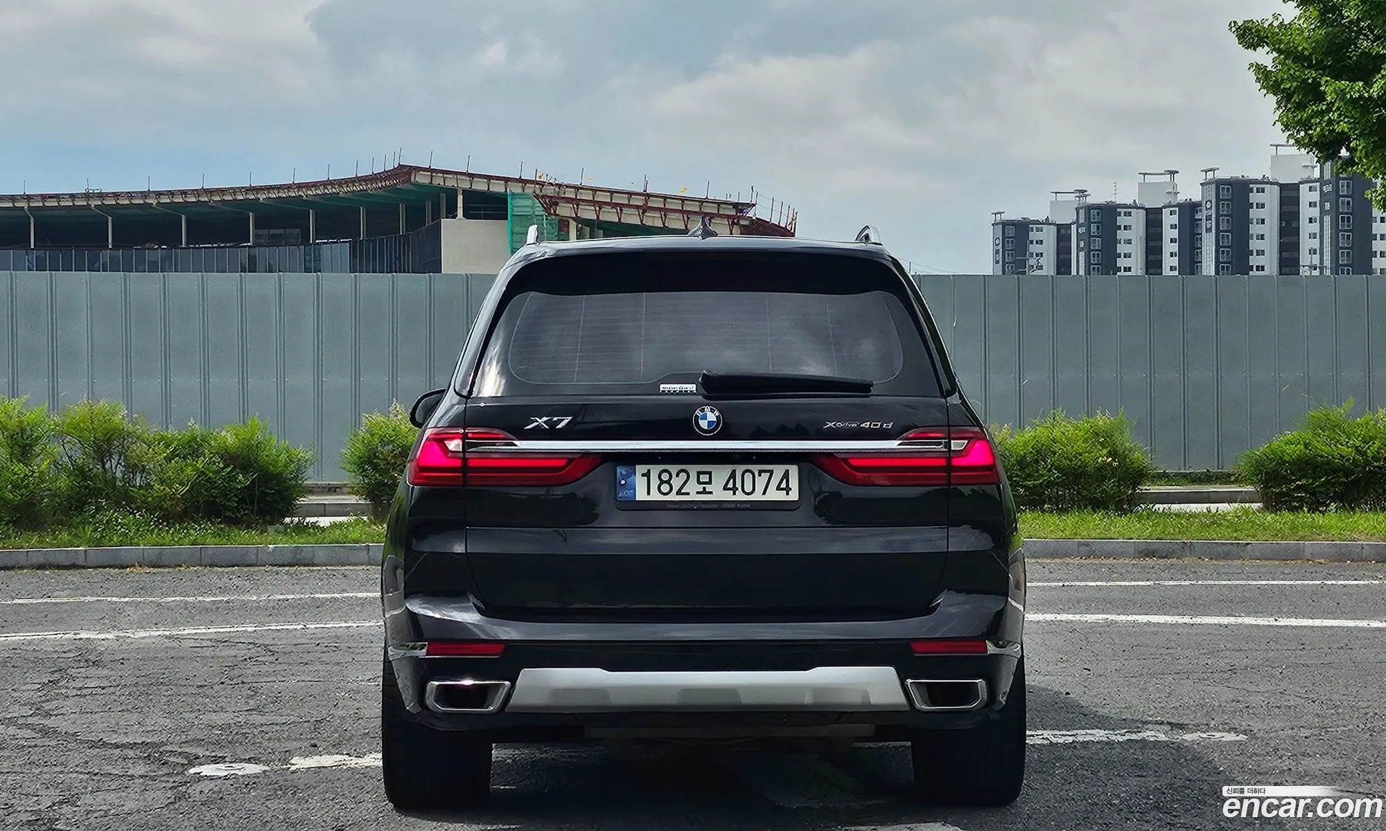 BMW X7 2021 — 3