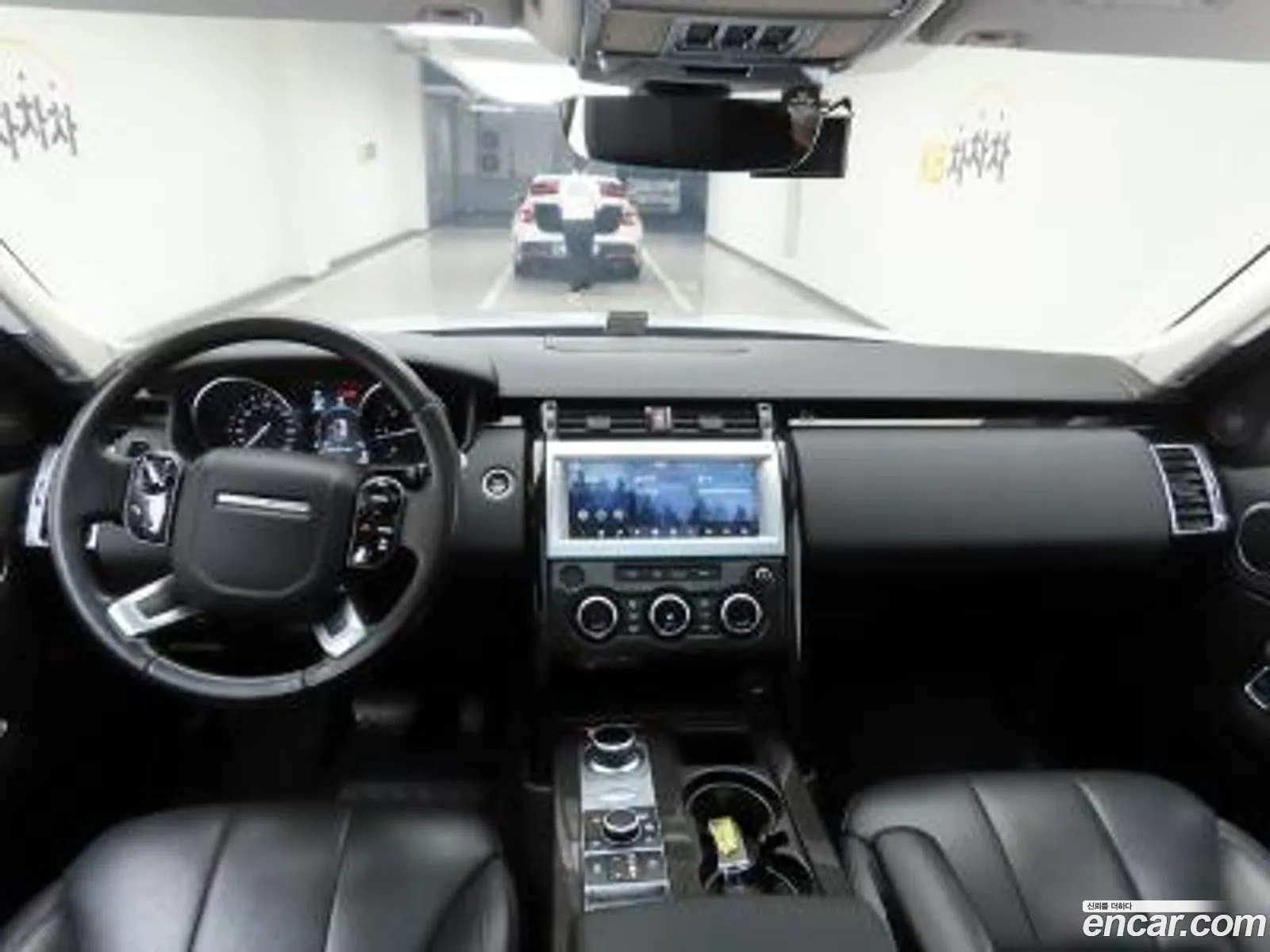 Land Rover Discovery 5 2019 — 20