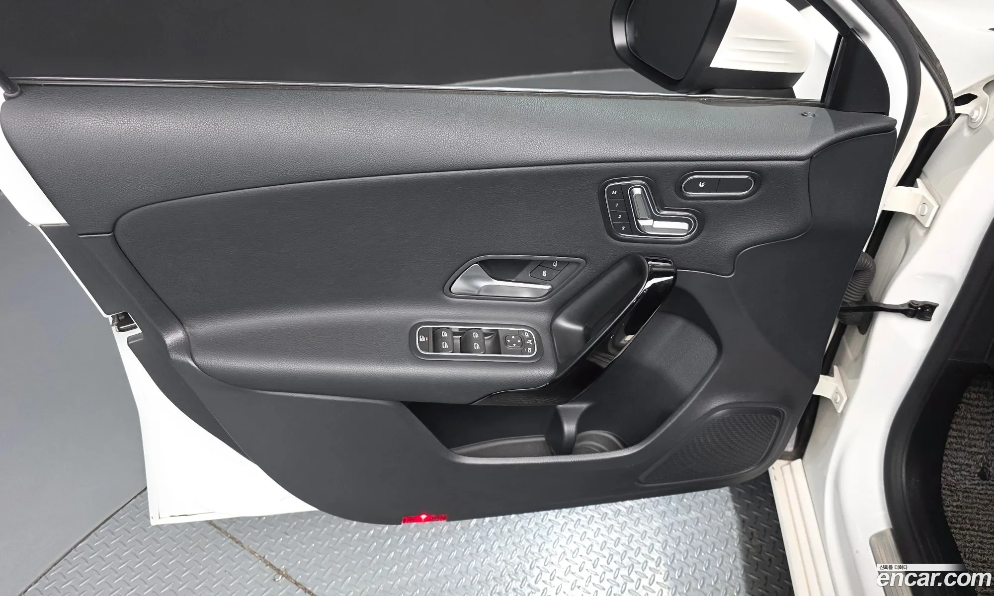 Mercedes-Benz A-Class W177 2019 — 25