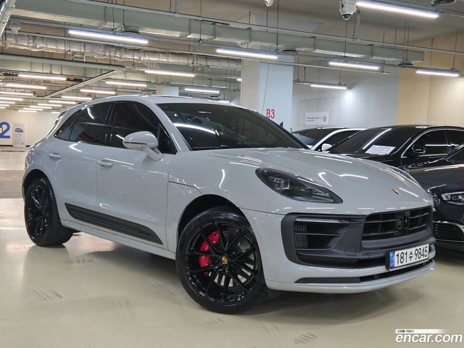 Porsche Macan 2022 — 11