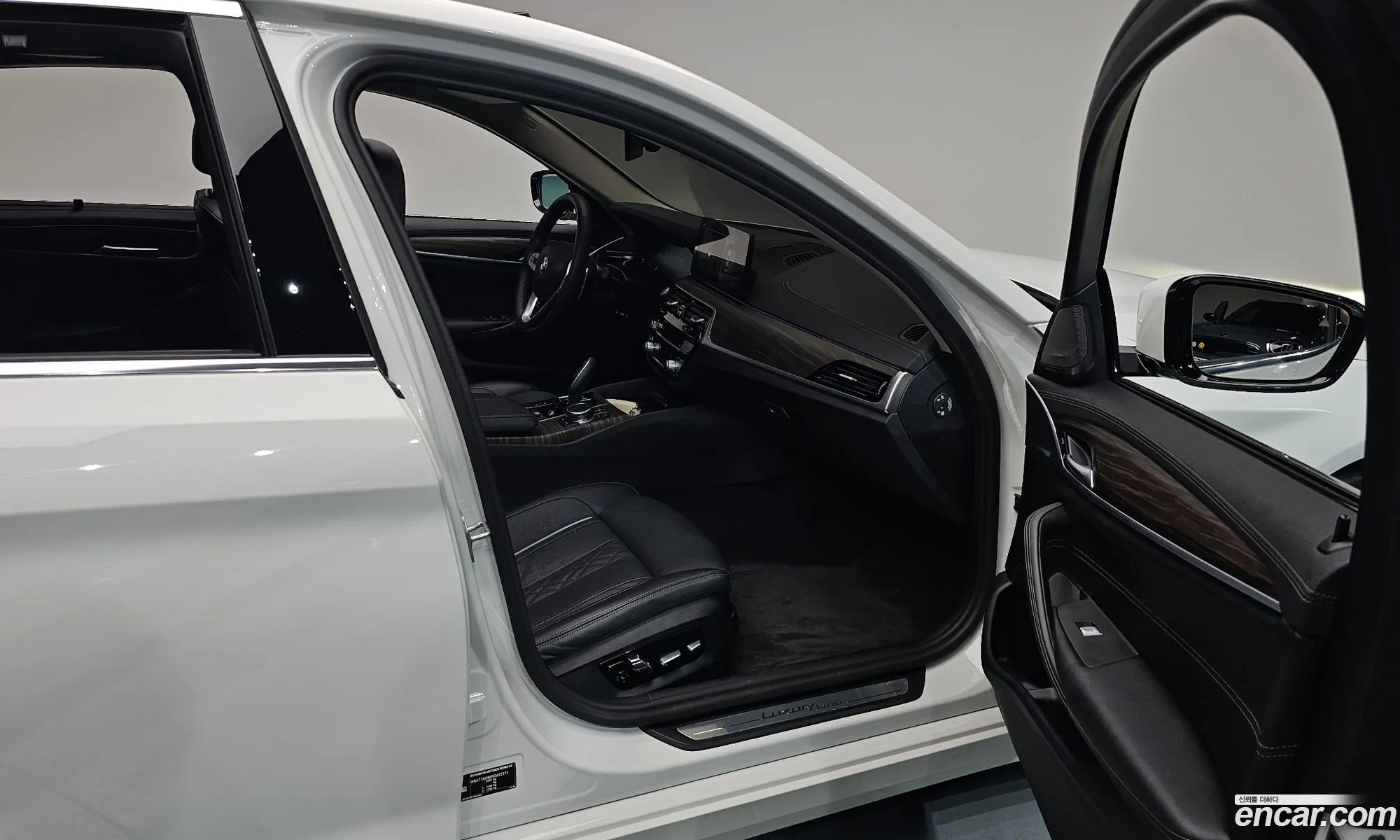 BMW 5 Series 2023 — 23