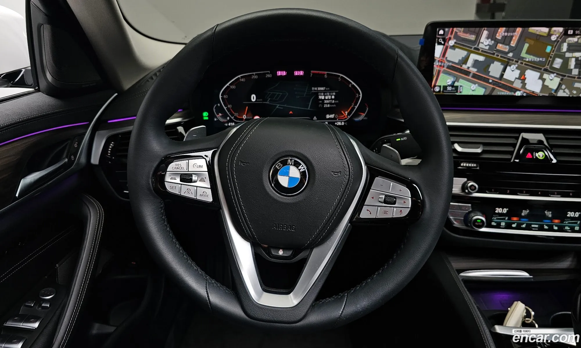 BMW 5 Series 2023 — 17