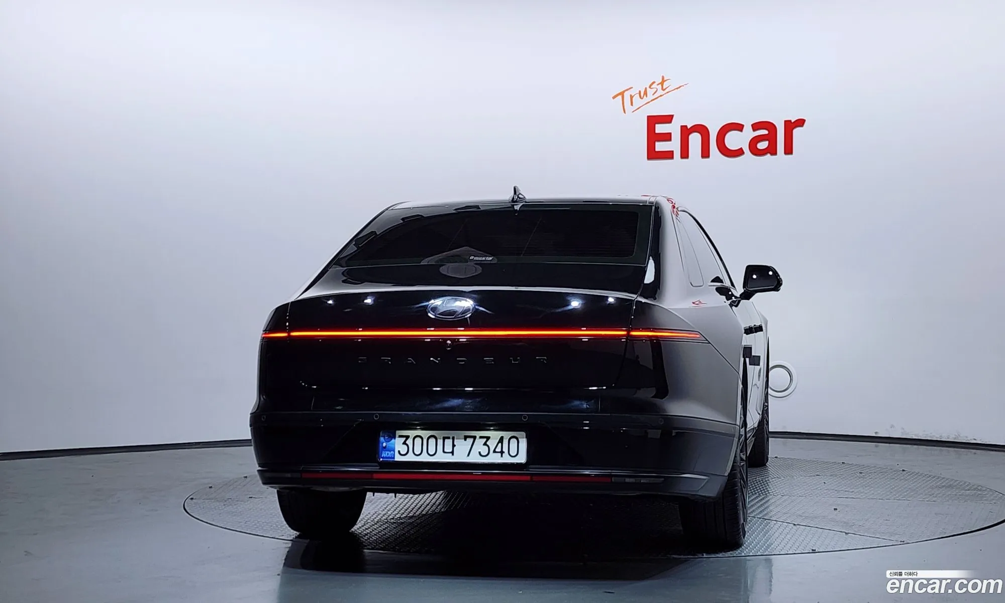 Hyundai Grandeur Hybrid 2023 — 4