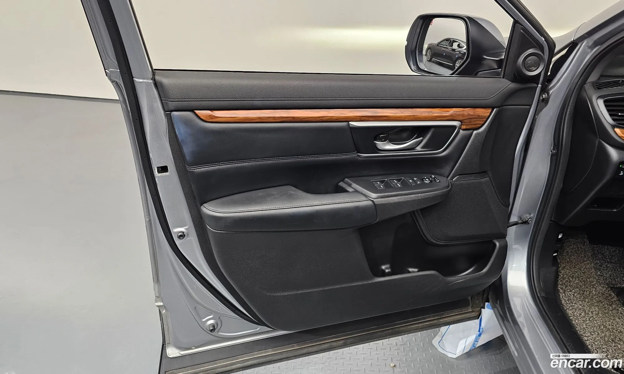 Honda CR-V 2021 5J6RW1870ML520079 — 18