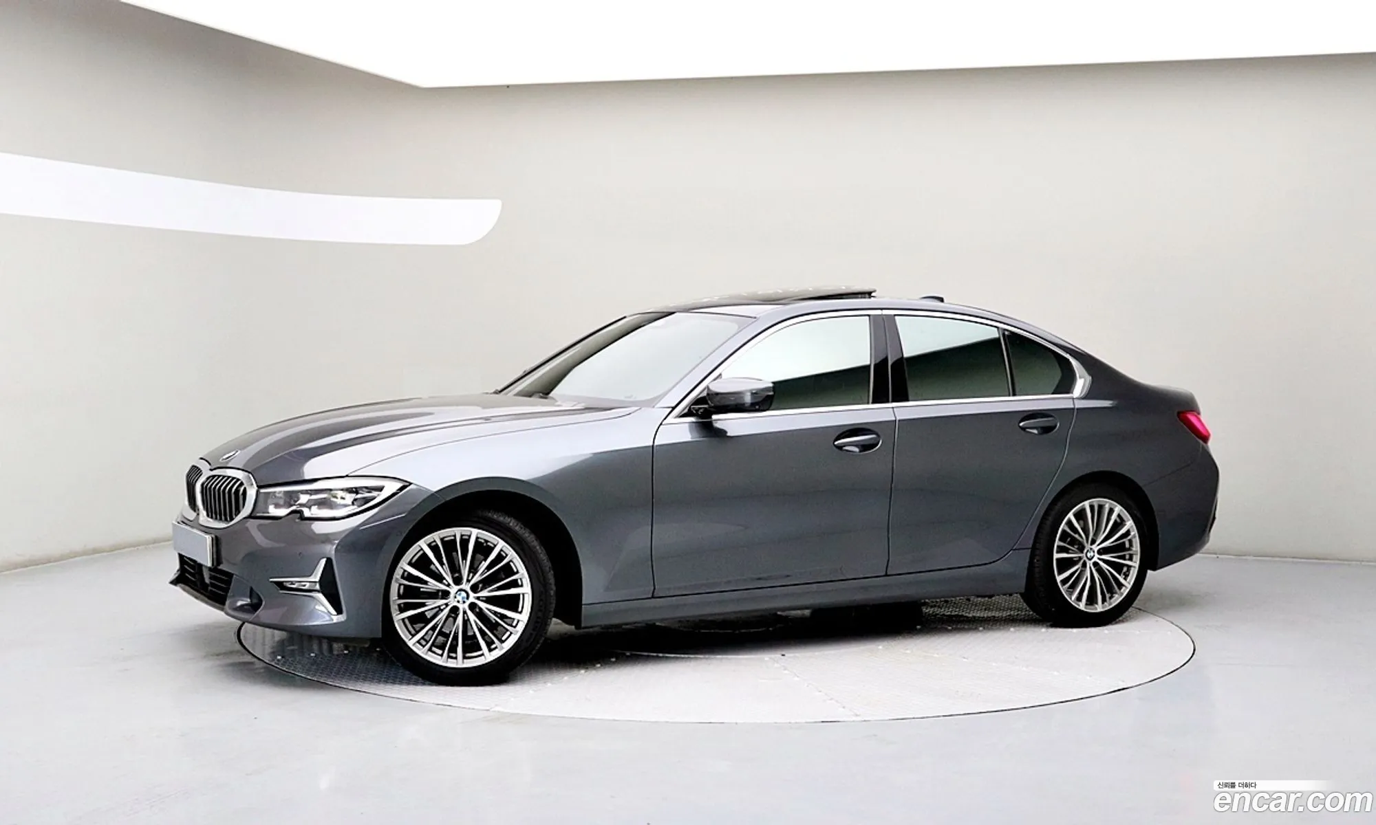 BMW 3 Series 2021 — 18