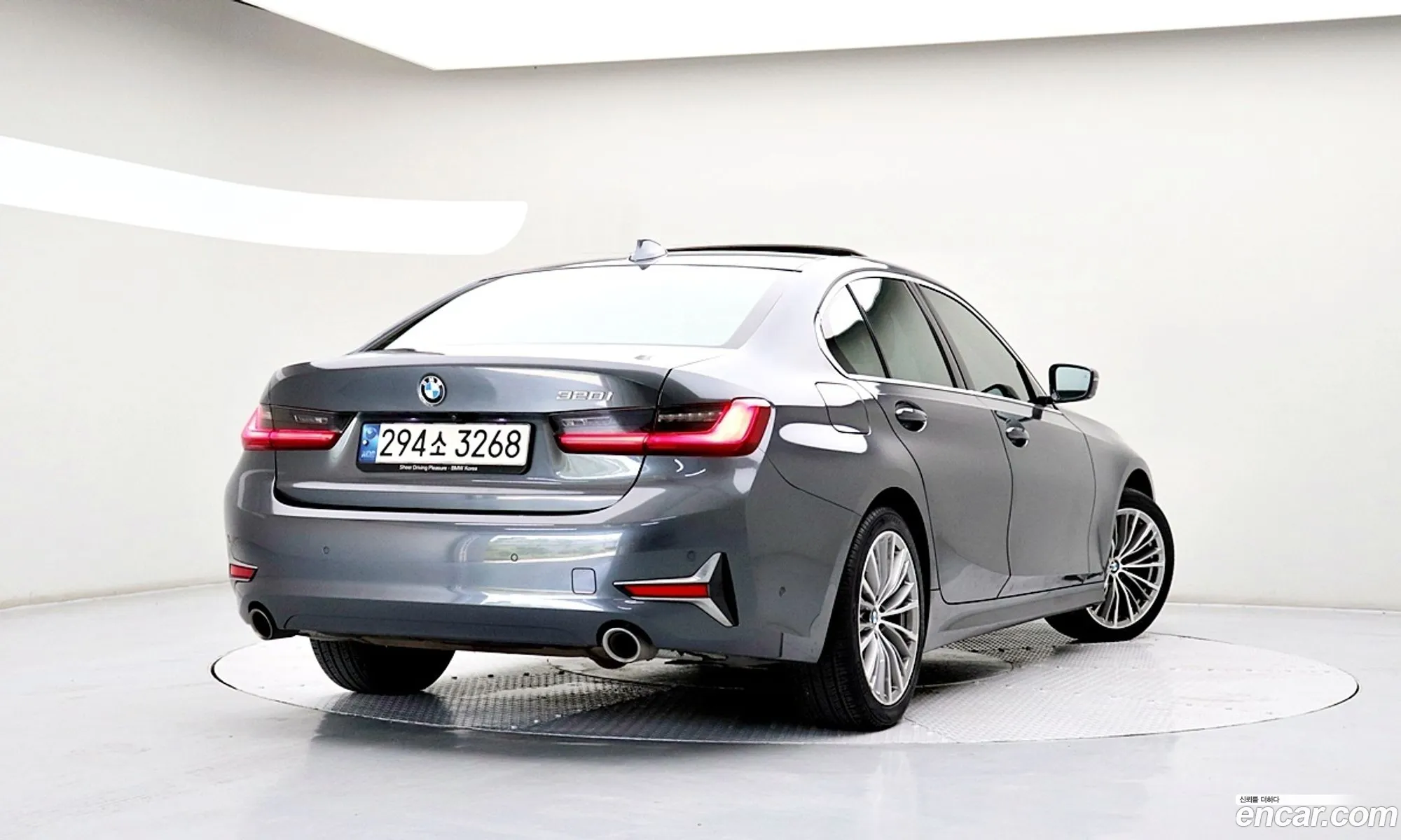 BMW 3 Series 2021 — 11
