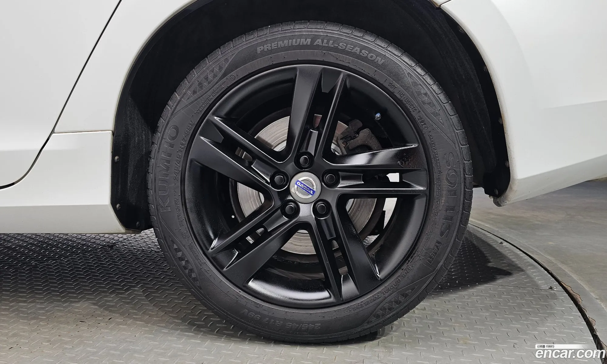 Volvo S60 2013 YV1FS88K0E2286394 — 13