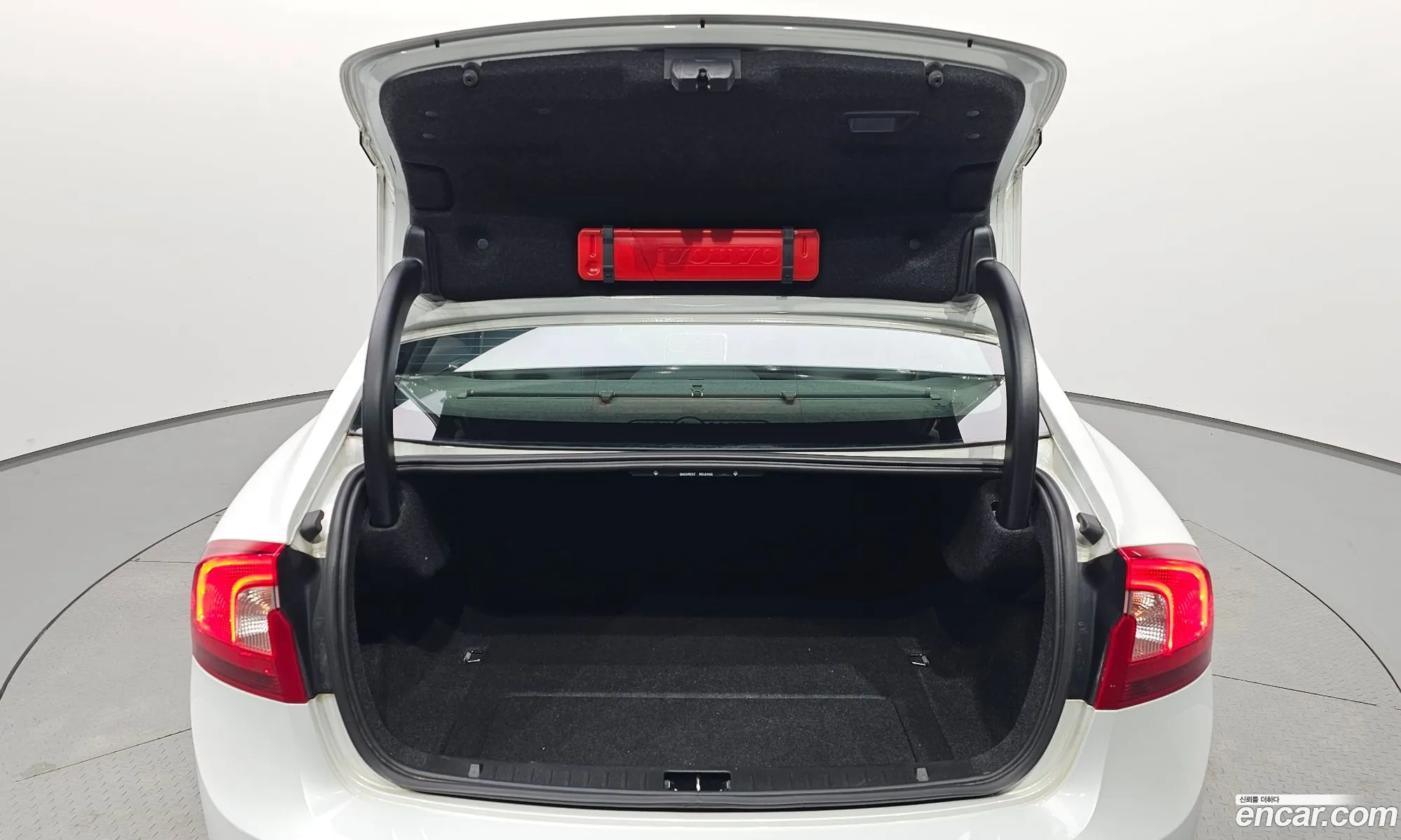 Volvo S60 2013 YV1FS88K0E2286394 — 11