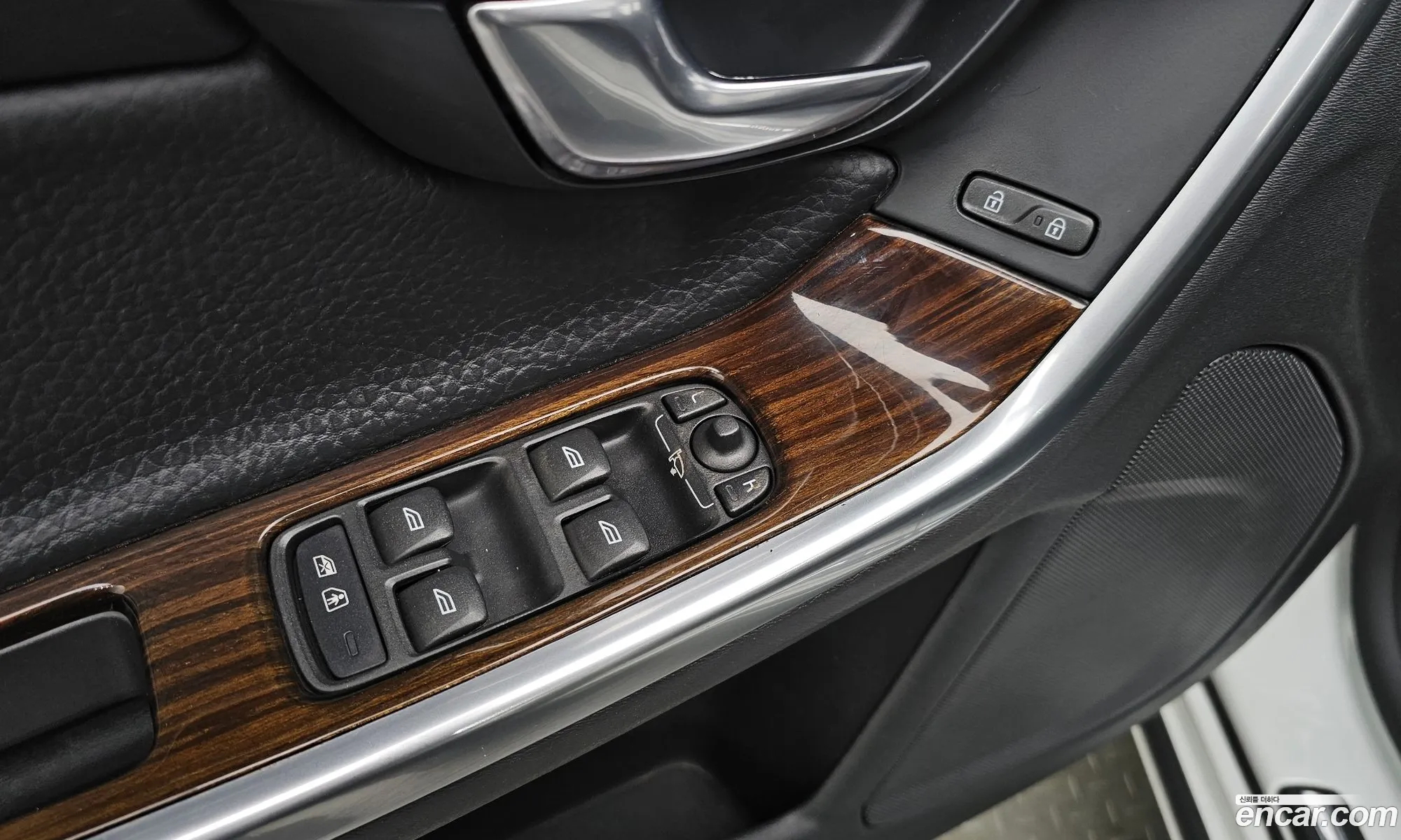 Volvo S60 2013 YV1FS88K0E2286394 — 27