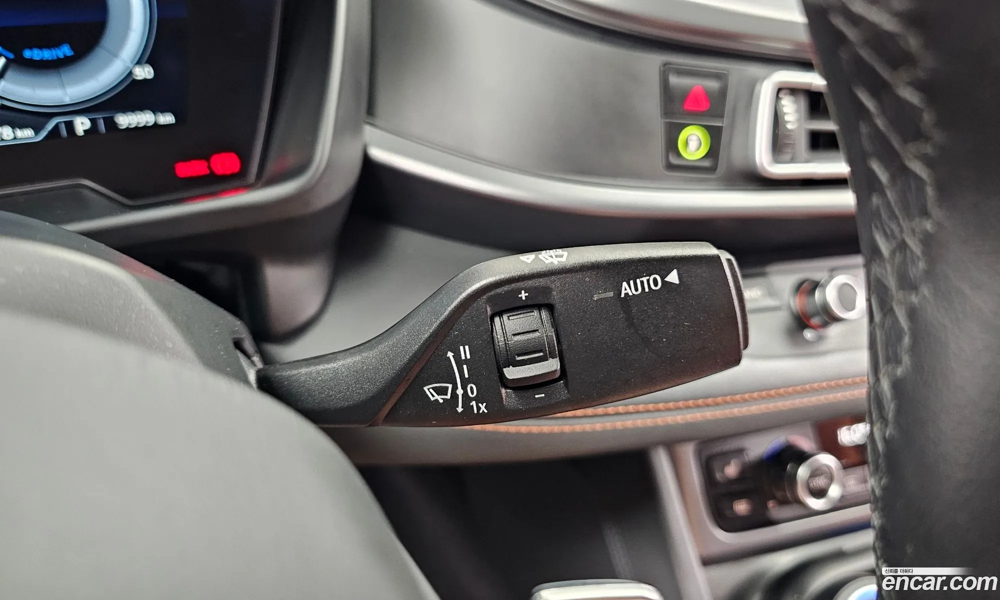 BMW i8 2019 WBY2Z6103K7E20394 — 13