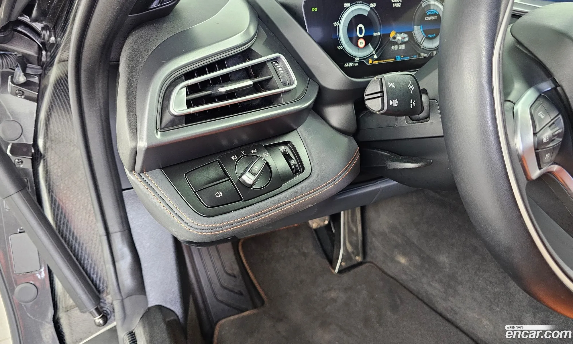 BMW i8 2019 WBY2Z6103K7E20394 — 8