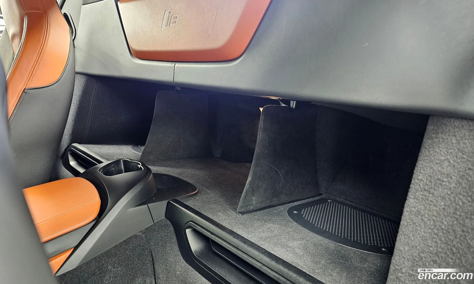 BMW i8 2019 WBY2Z6103K7E20394 — 7