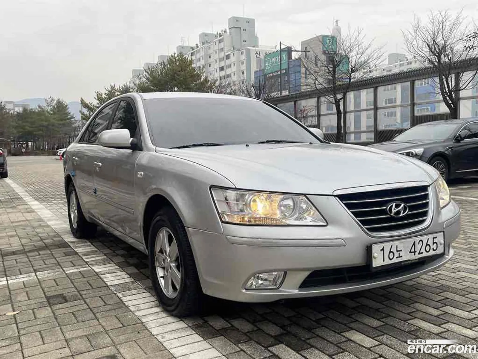 Hyundai NF Sonata Transform