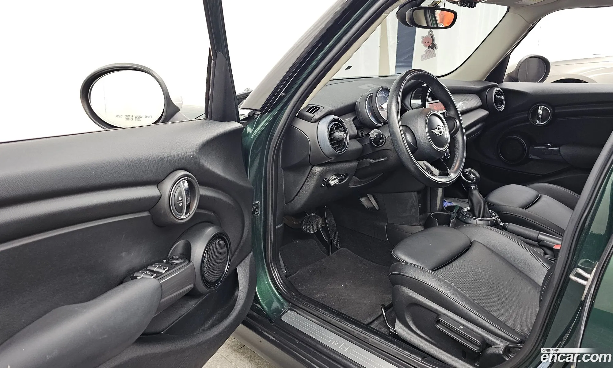 Mini Cooper 2016 WMWXU1102G2D89178 — 9