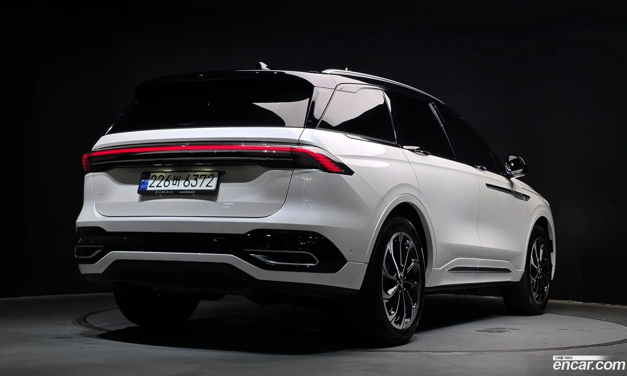 Lincoln Nautilus 2024 — 19
