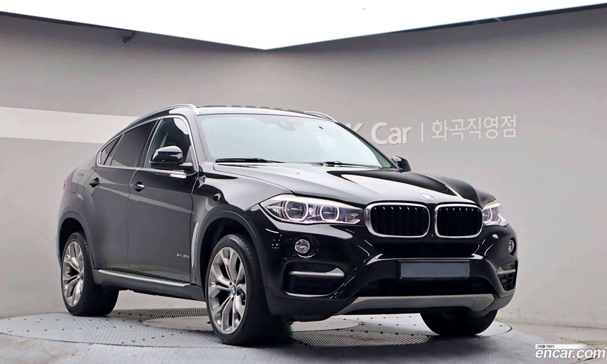 BMW X6 2018 — 14