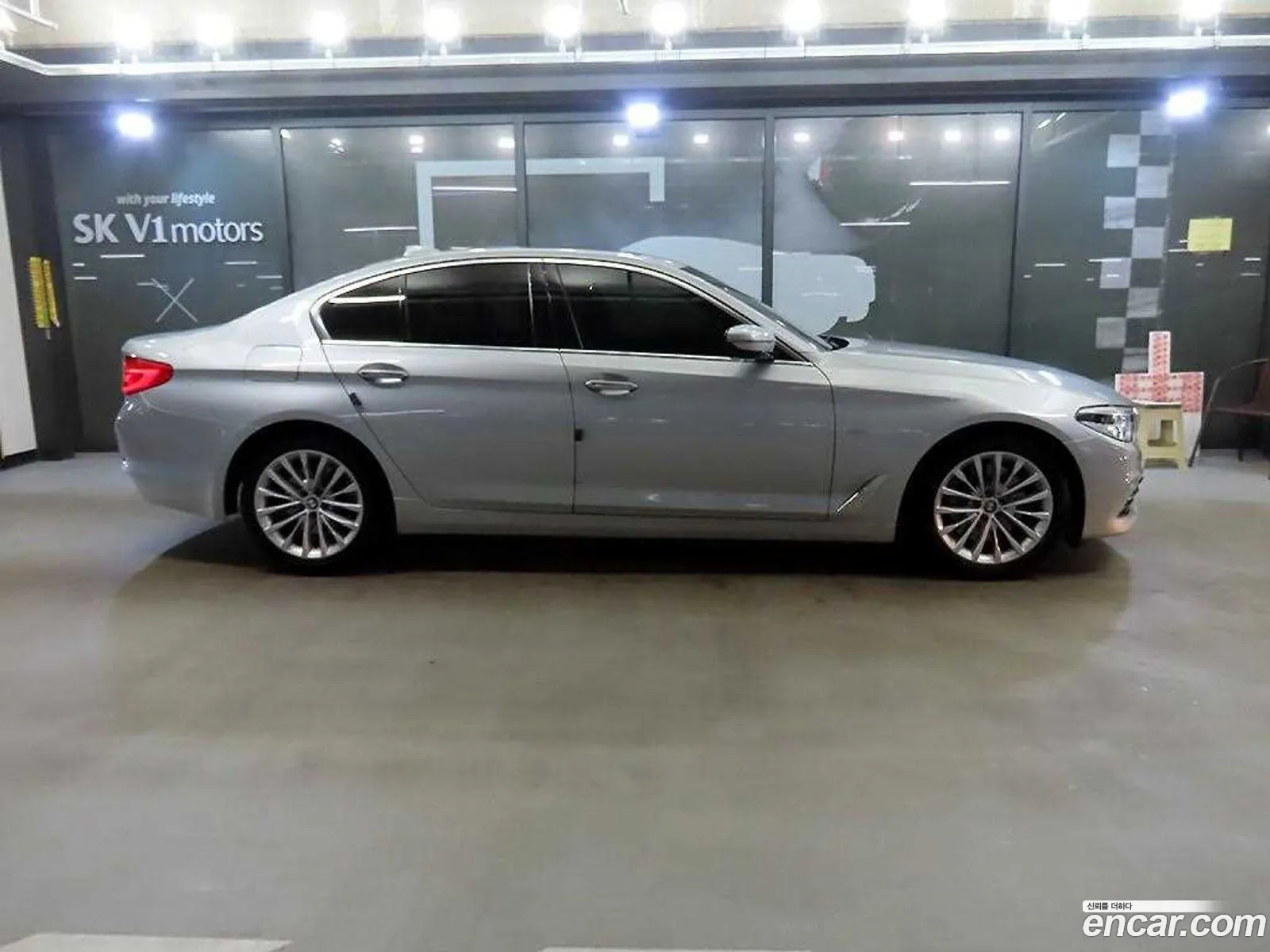 BMW 5 Series 2018 — 6