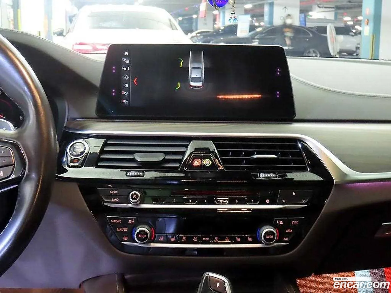 BMW 5 Series 2018 — 16