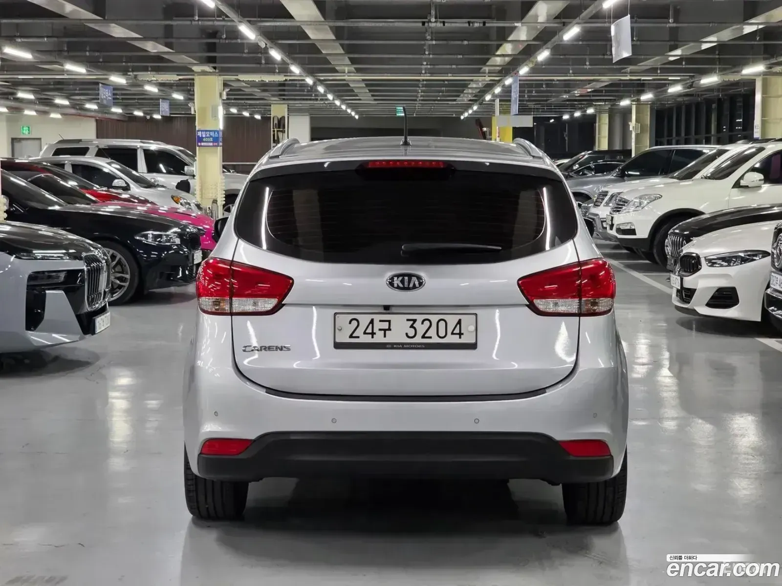 Kia Carens 2013 — 2