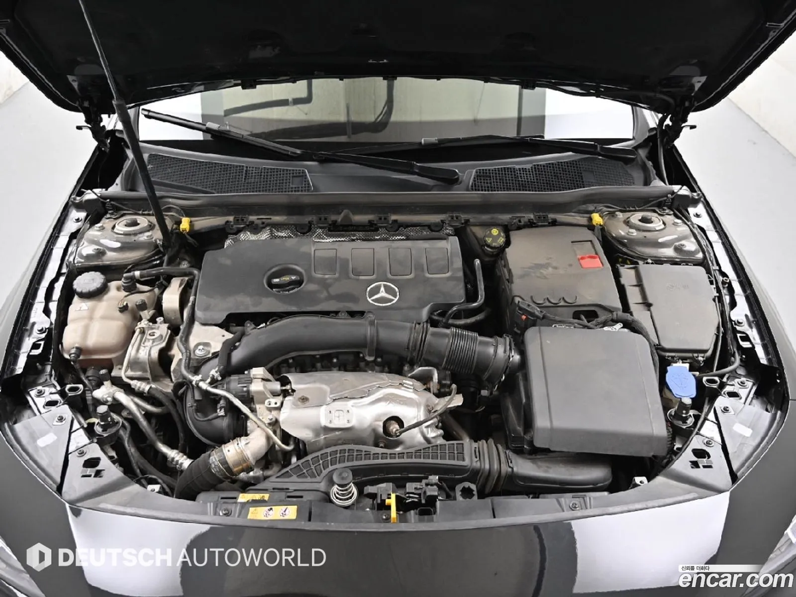 Mercedes-Benz CLA-Class C118 2023 — 16
