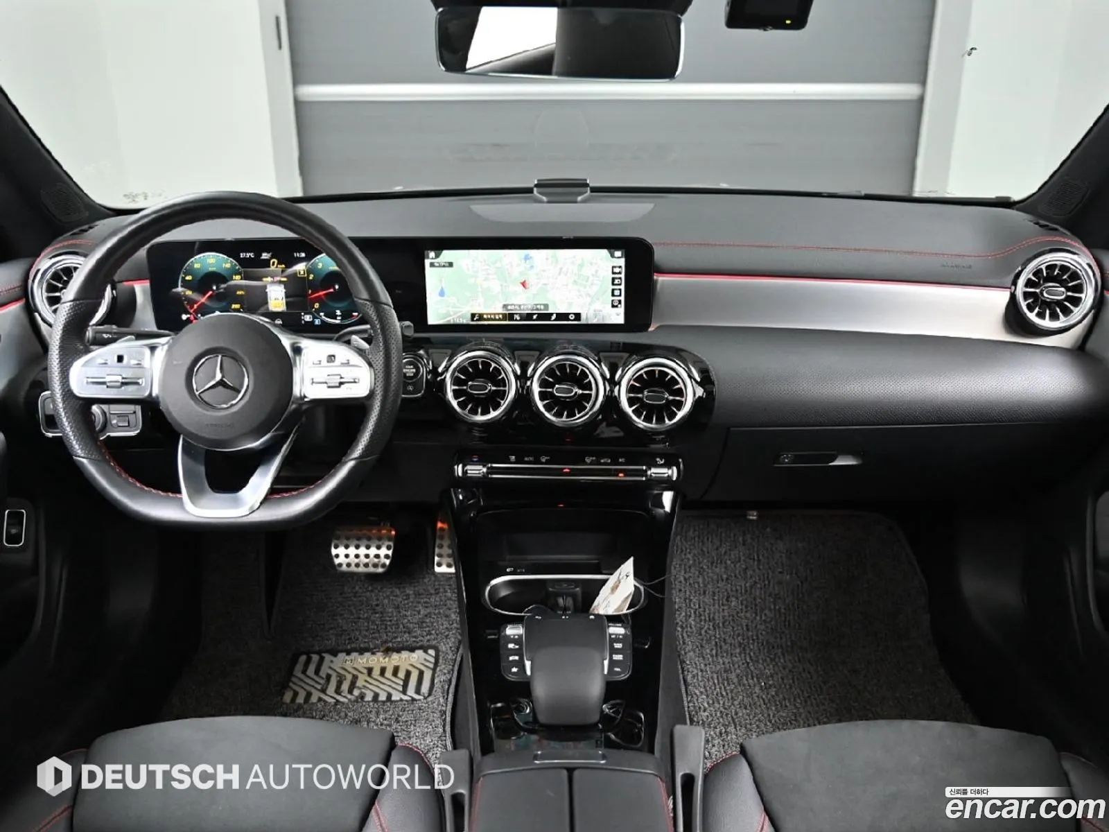 Mercedes-Benz CLA-Class C118 2023 — 11