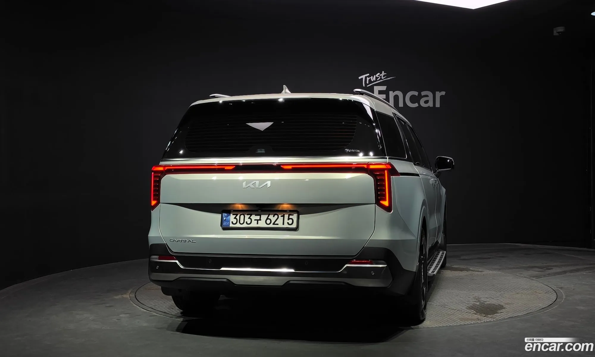Kia Carnival 2024 — 4