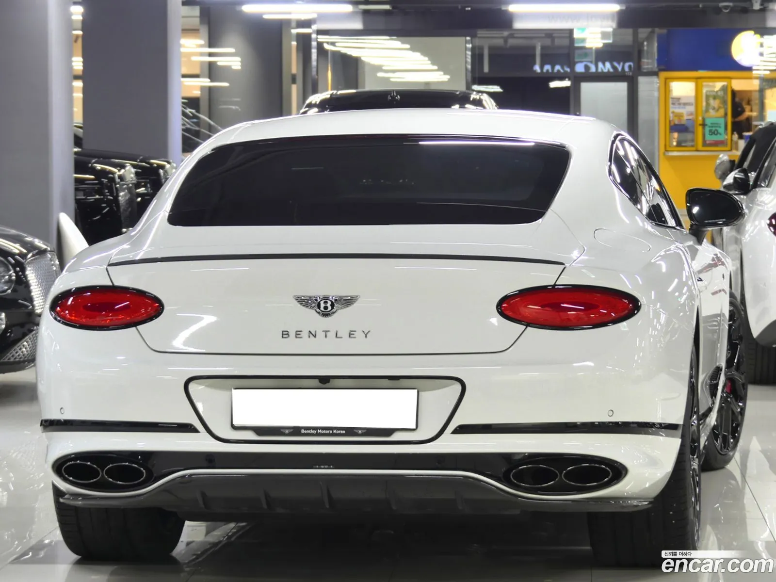 Bentley Continental GT 2023 — 13