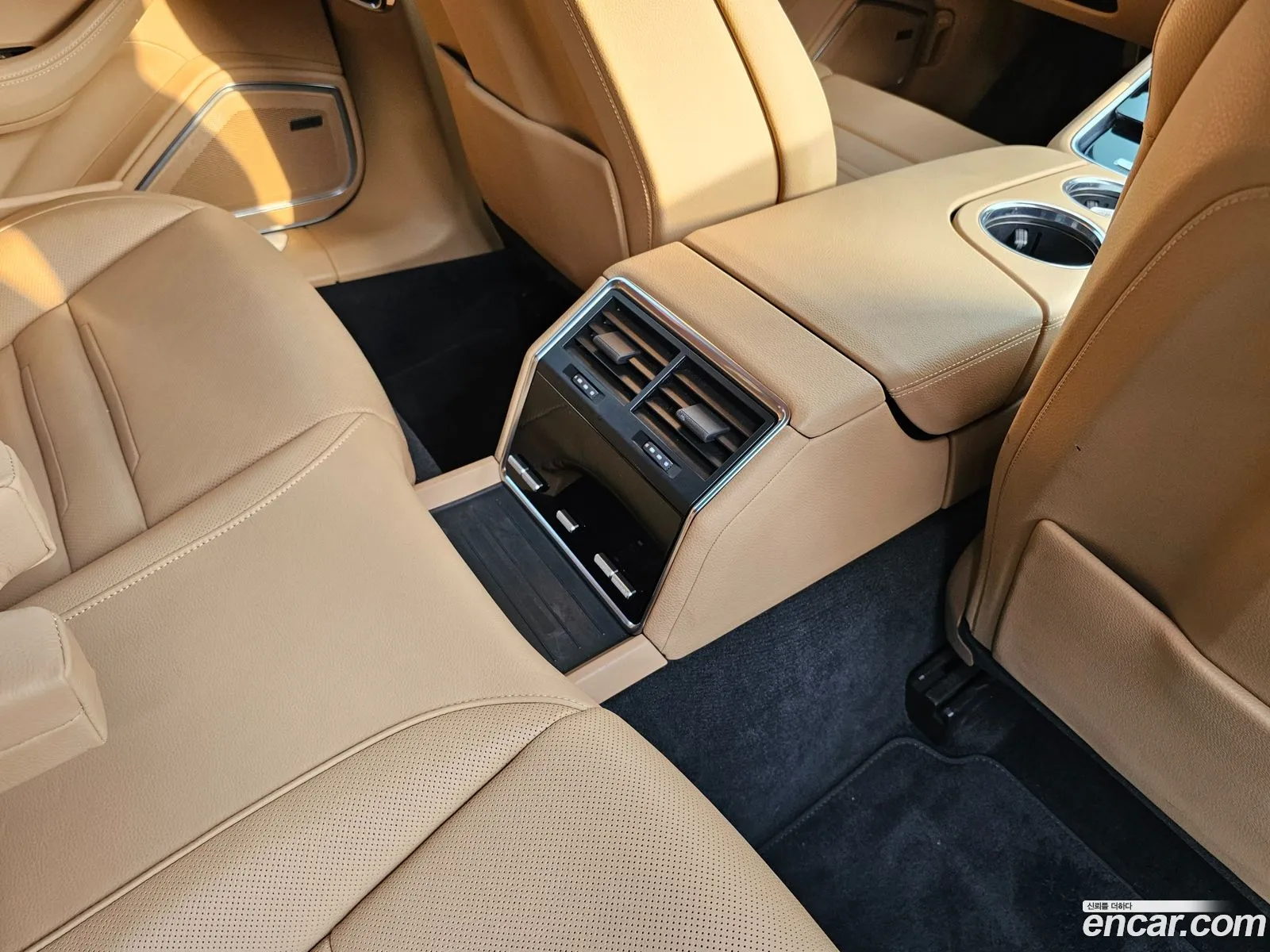 Porsche Panamera 2022 — 20