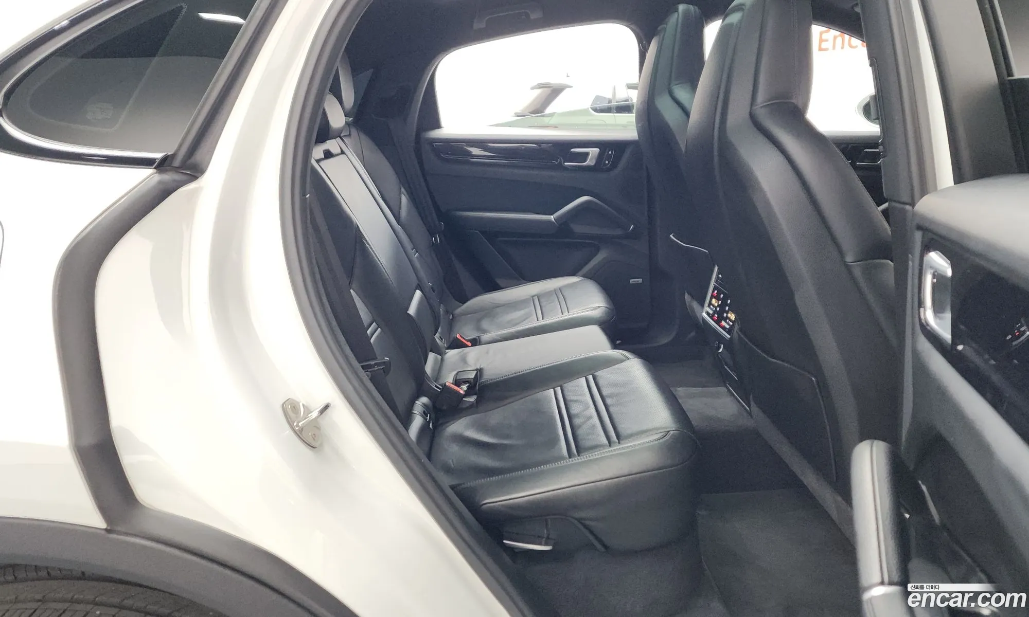 Porsche Cayenne 2020 WP1BA29Y8LDA66141 — 22