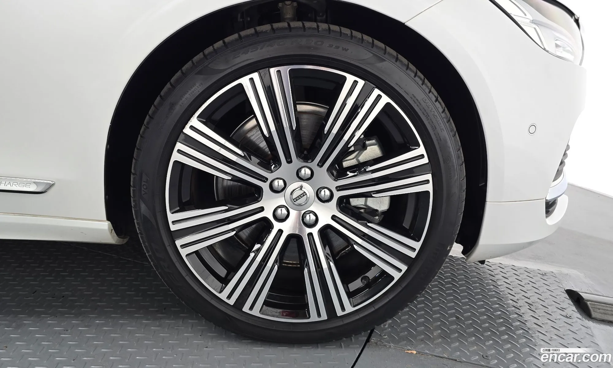 Volvo S90 2022 LVYPTH601PP330171 — 21